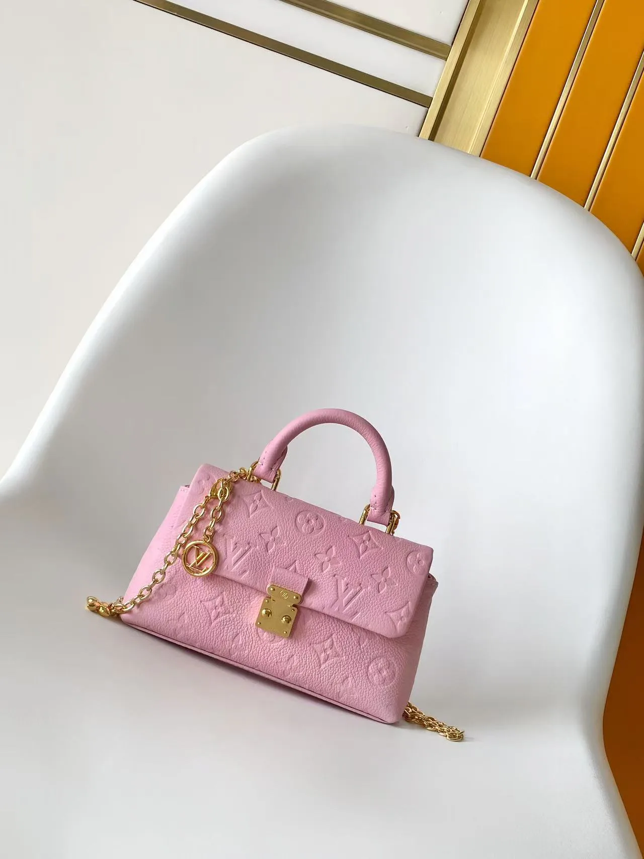 Классические Сумки Женские Louis Vuitton 11872307