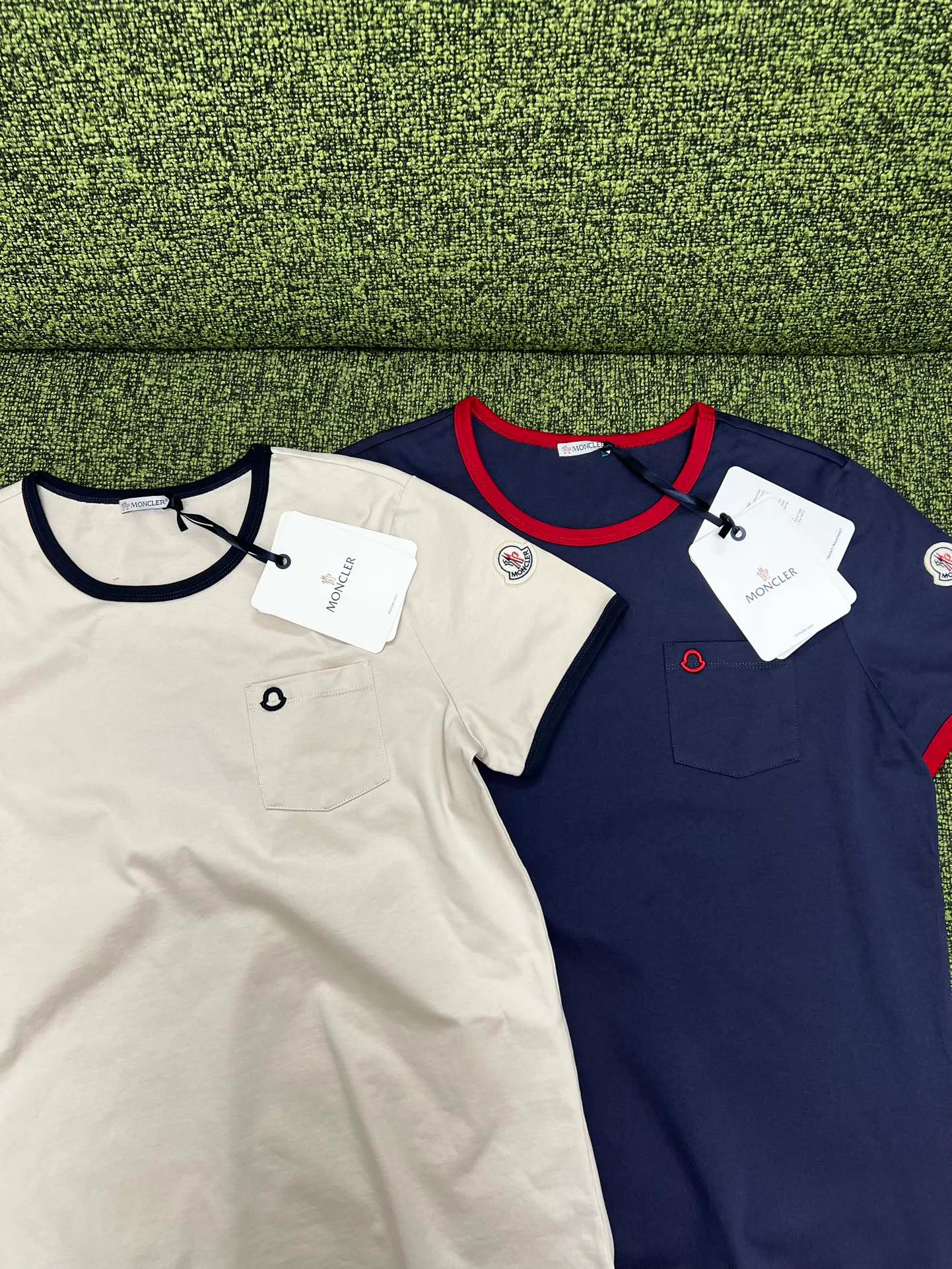 Футболки Женские Moncler 2254405