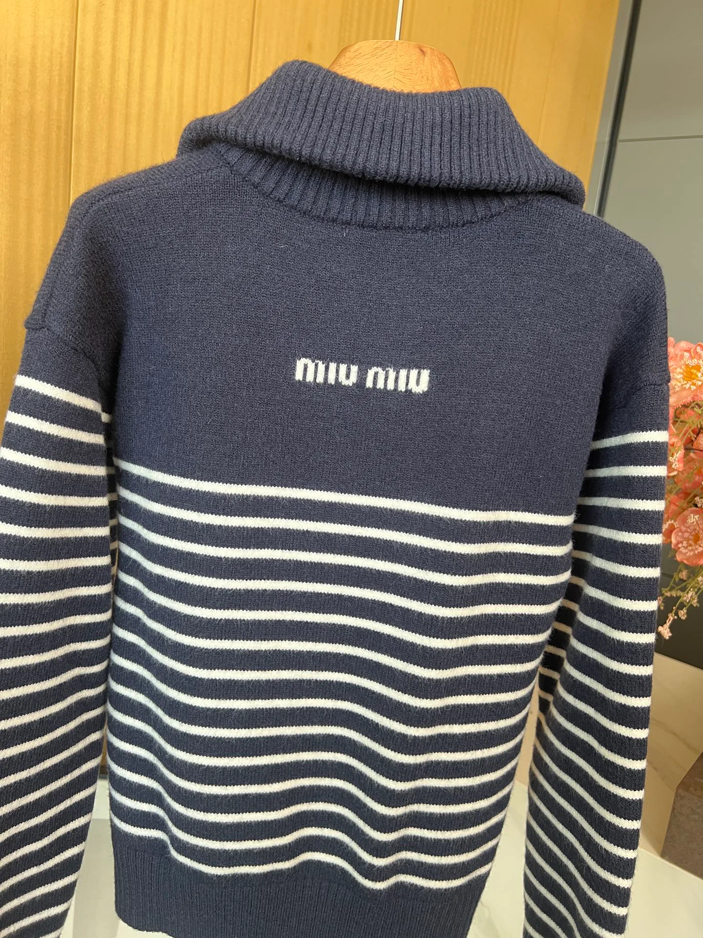 Джемперы И Свитеры Женские Miu Miu 118793