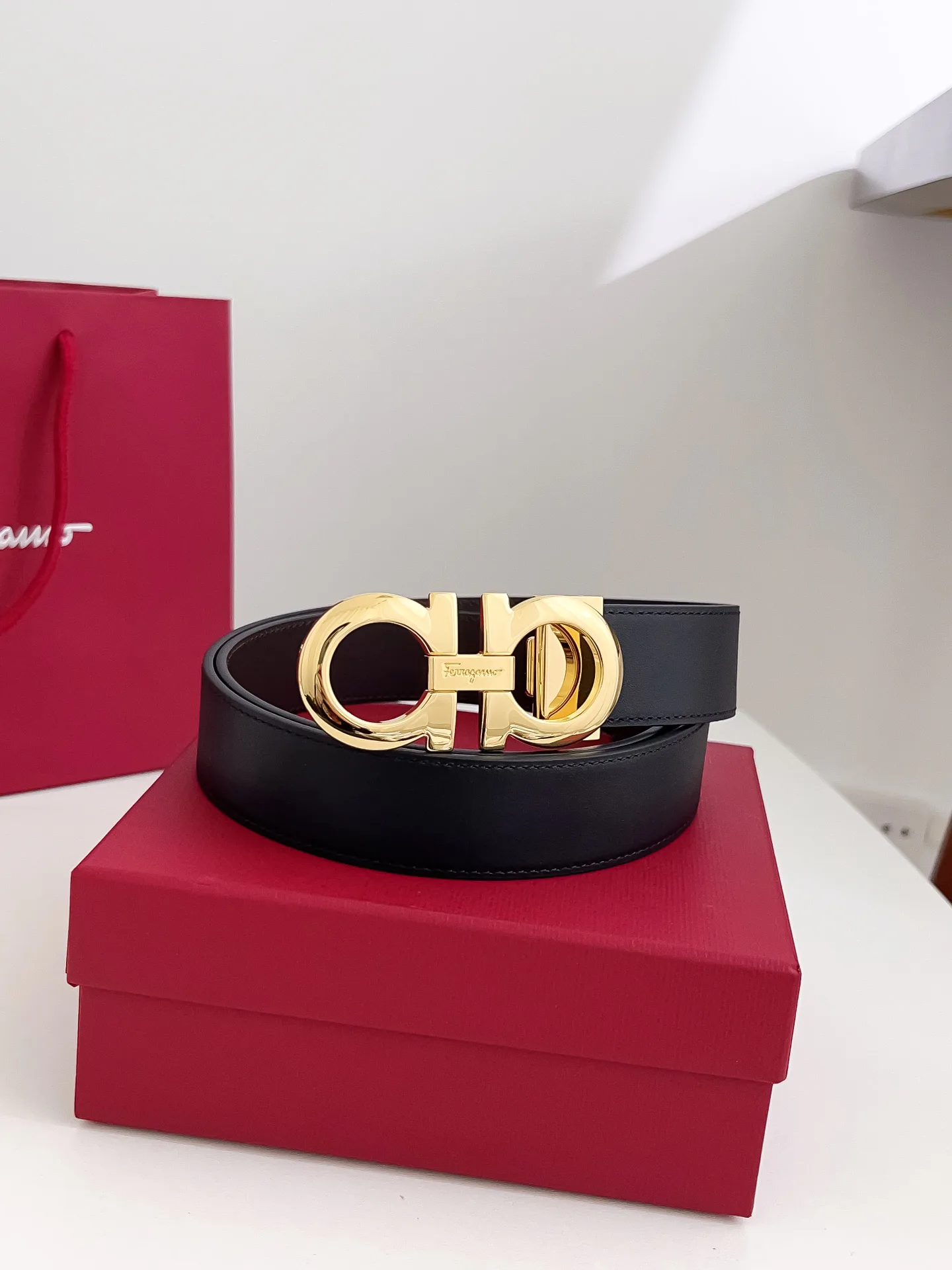 Поясные Сумки Женские Salvatore Ferragamo 5511902