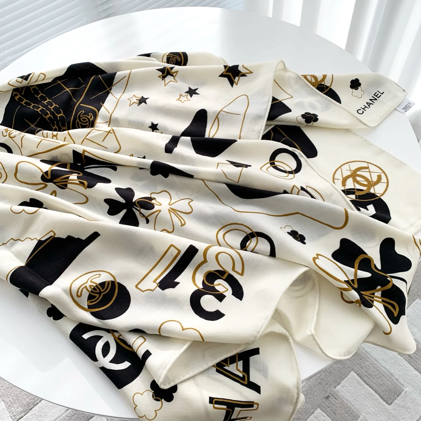 Шарфы Chanel 110402