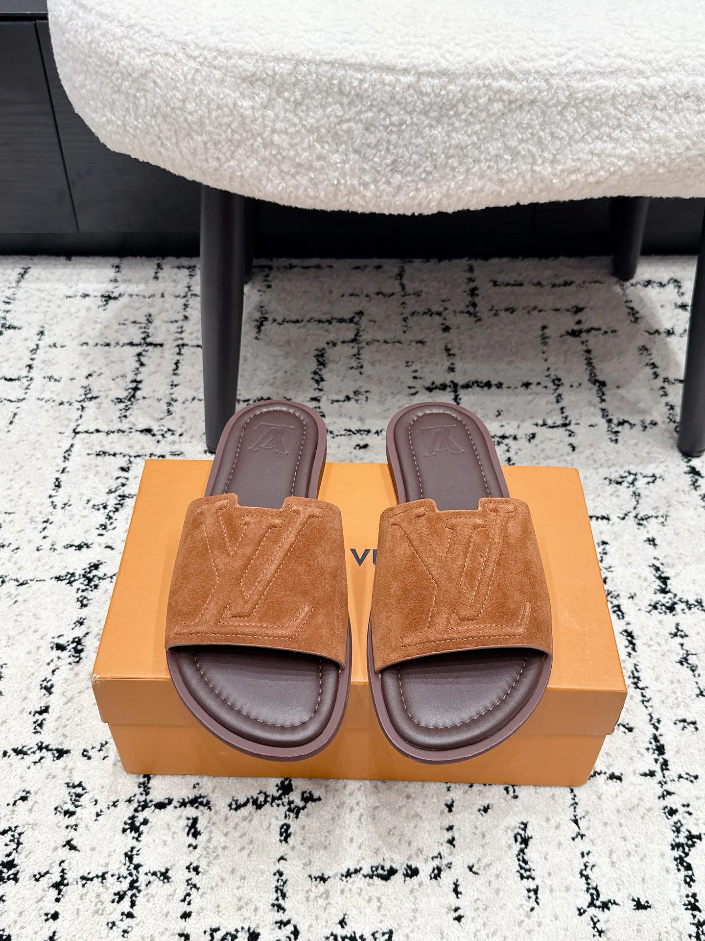 Шлепанцы Мужские Louis Vuitton 15243907