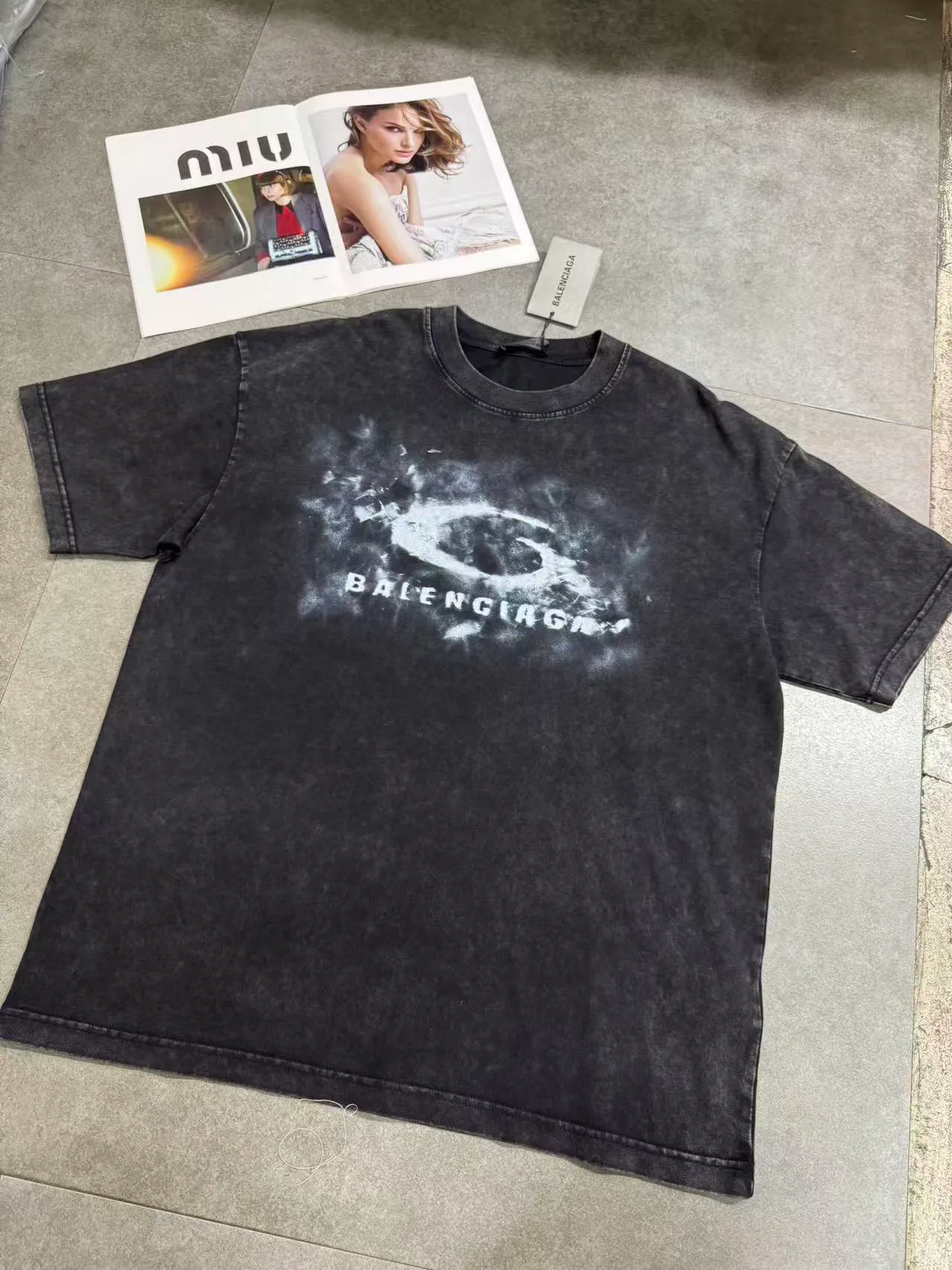Футболки Женские Balenciaga 11941163
