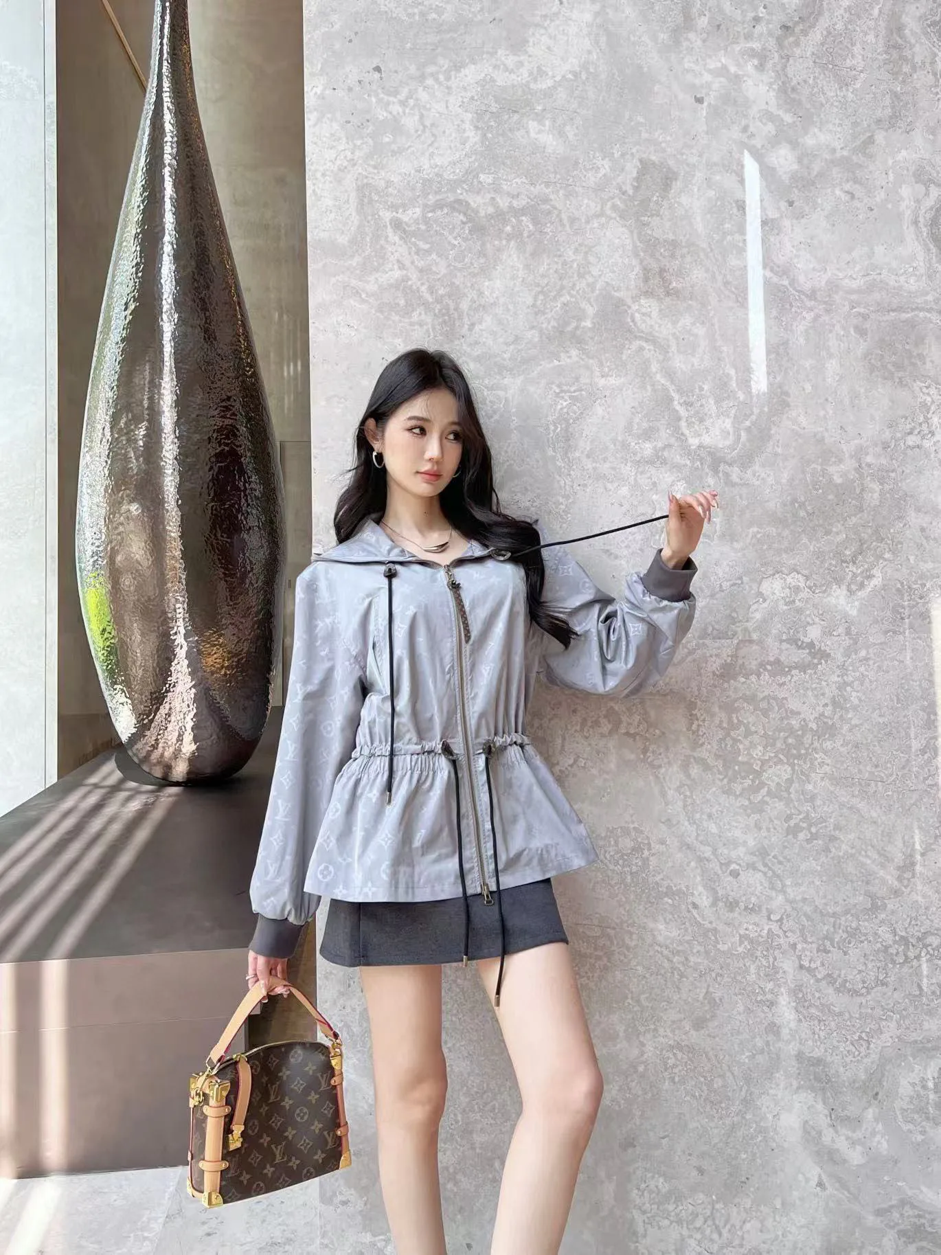 Куртки И Пуховики Женские Louis Vuitton 6634