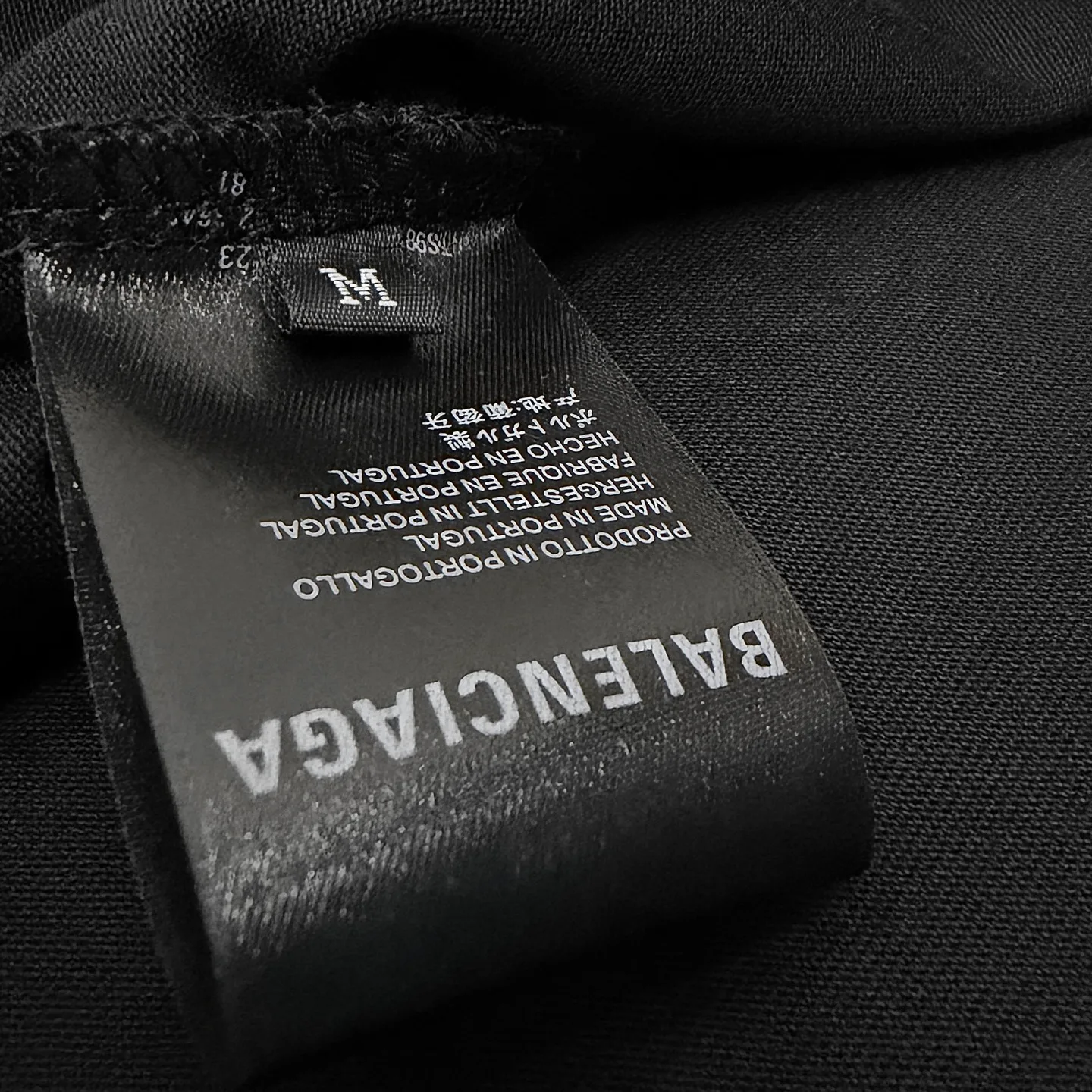 Футболки Женские Balenciaga 10941861