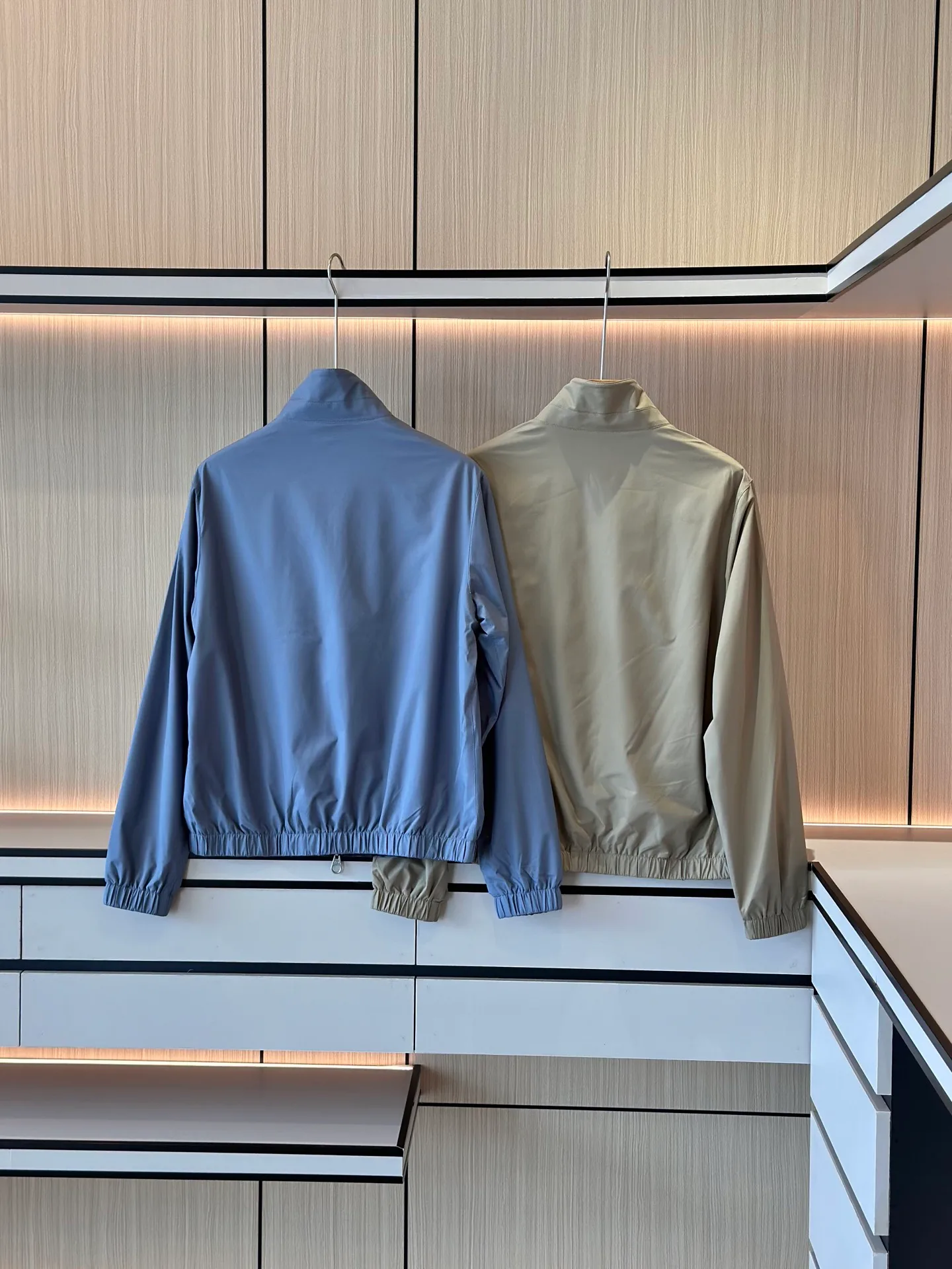 Куртки И Пуховики Женские Loro Piana 18099703