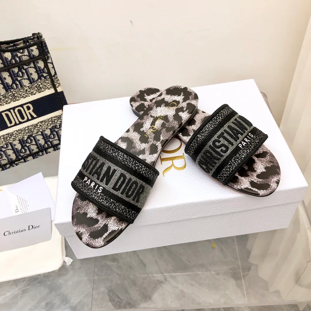 Шлепанцы Женские Christian Dior 16899748