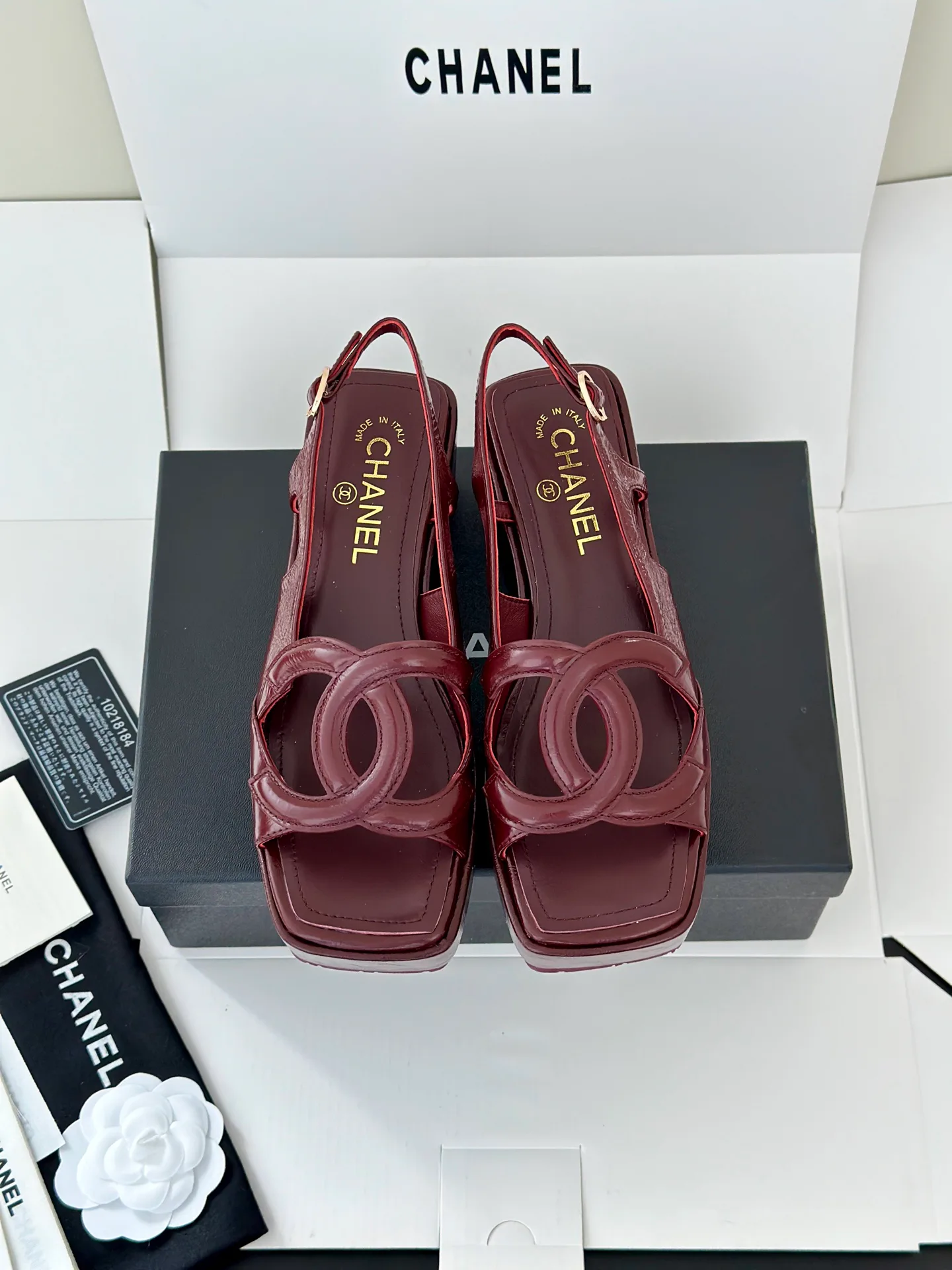 Босоножки Женские Chanel 18143040