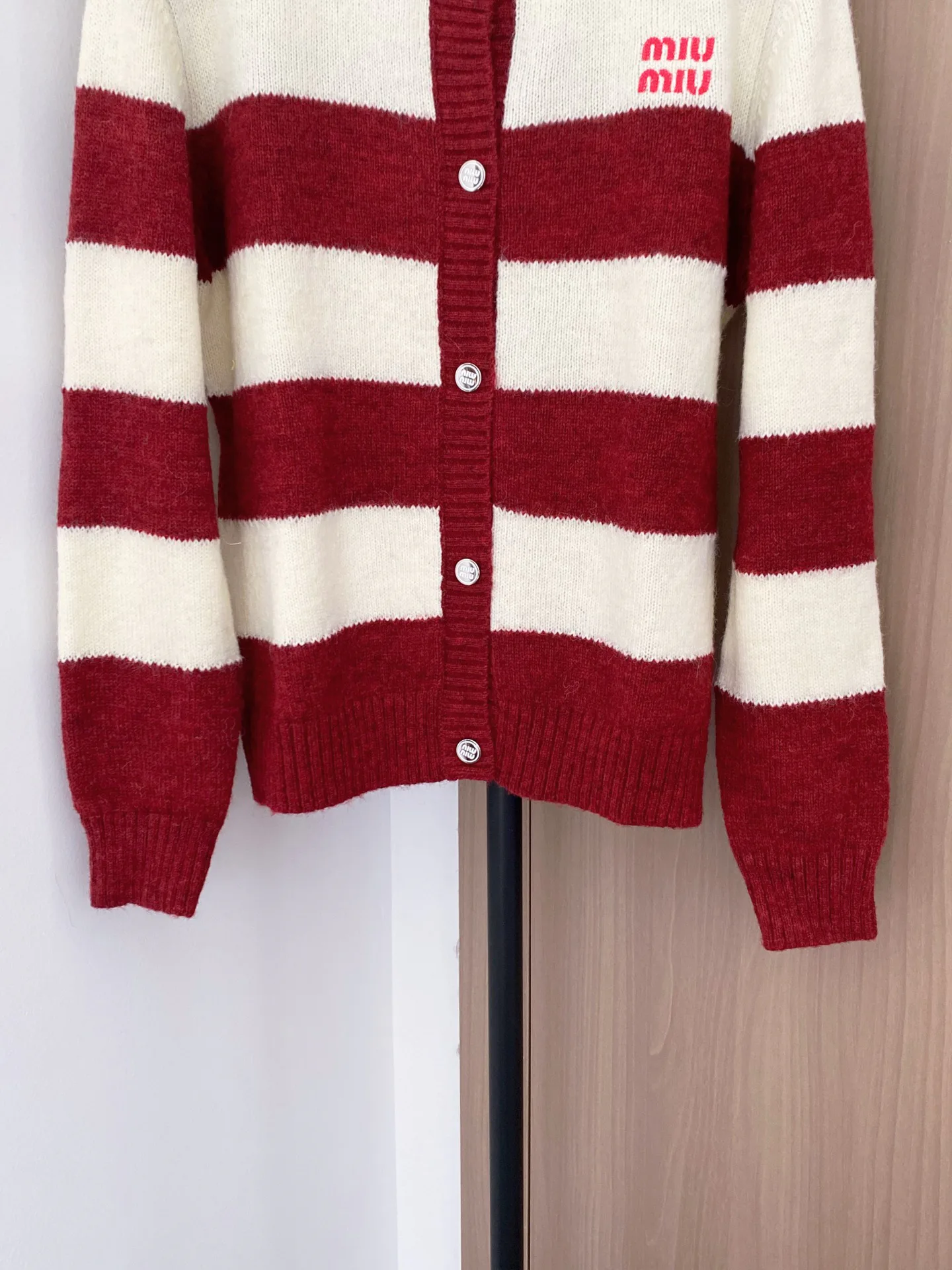 Джемперы И Свитеры Женские Miu Miu 1760557