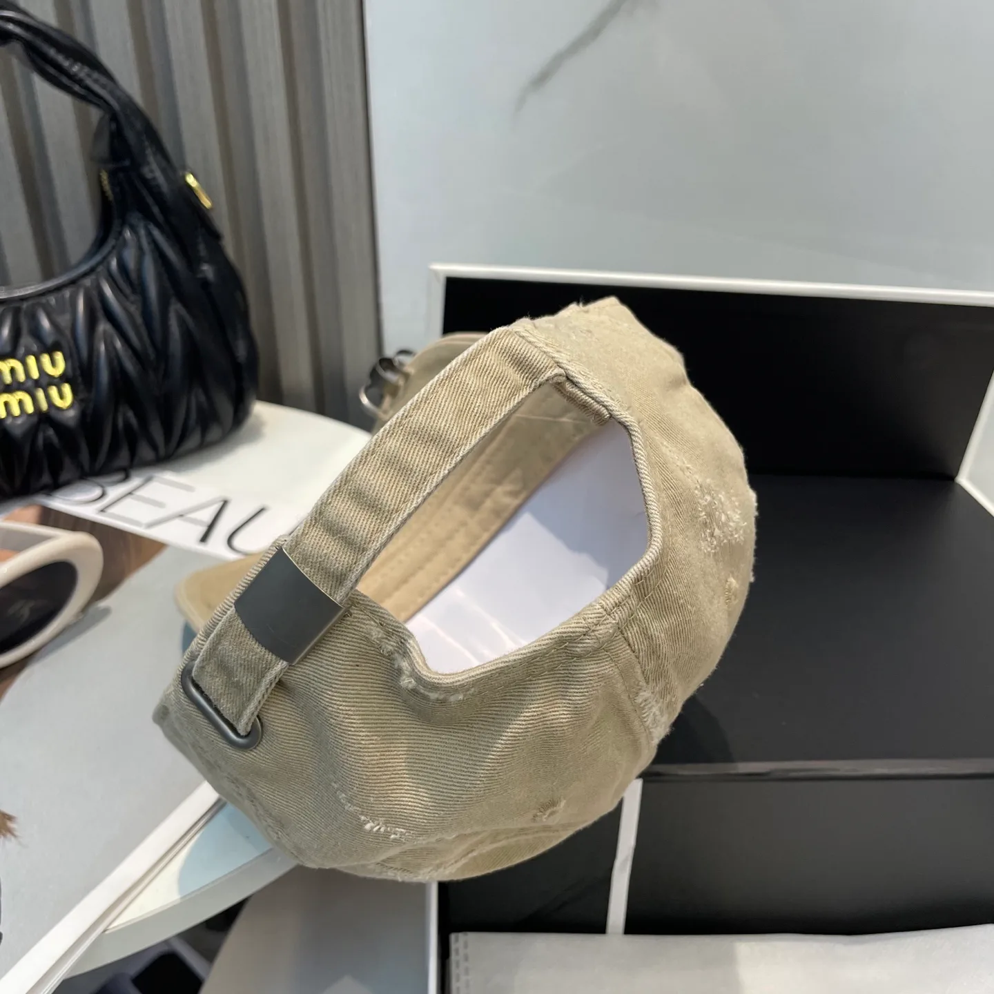 Головные Уборы Balenciaga 336870