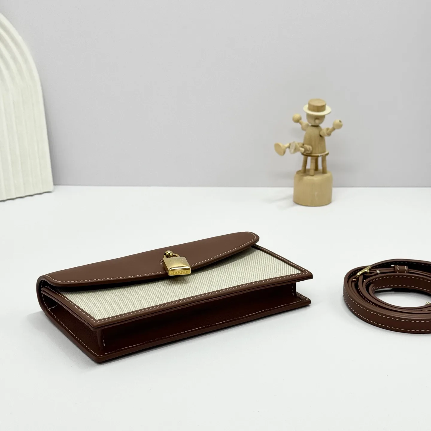 Клатчи Женские Loro Piana 11472632