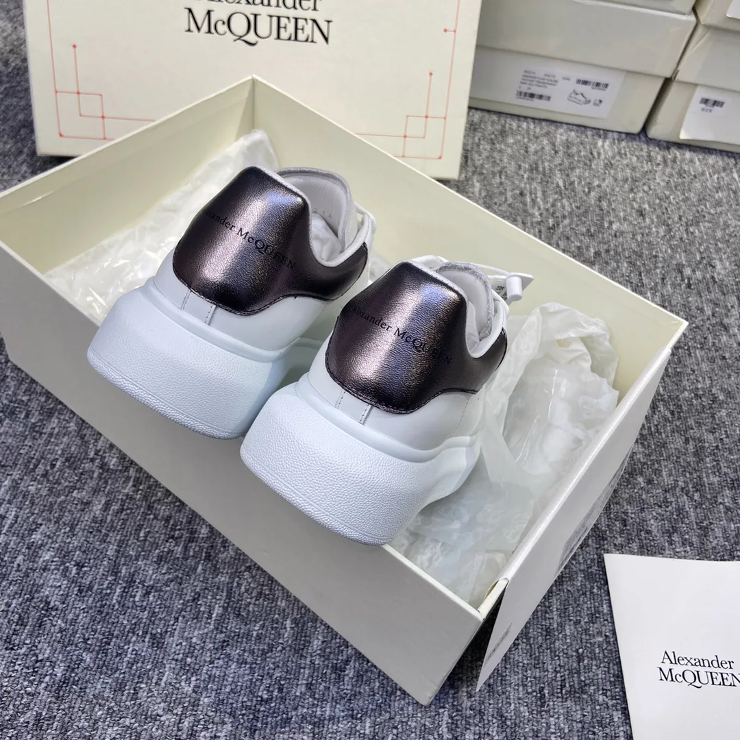 Кроссовки Женские Alexander Mcqueen 17963414