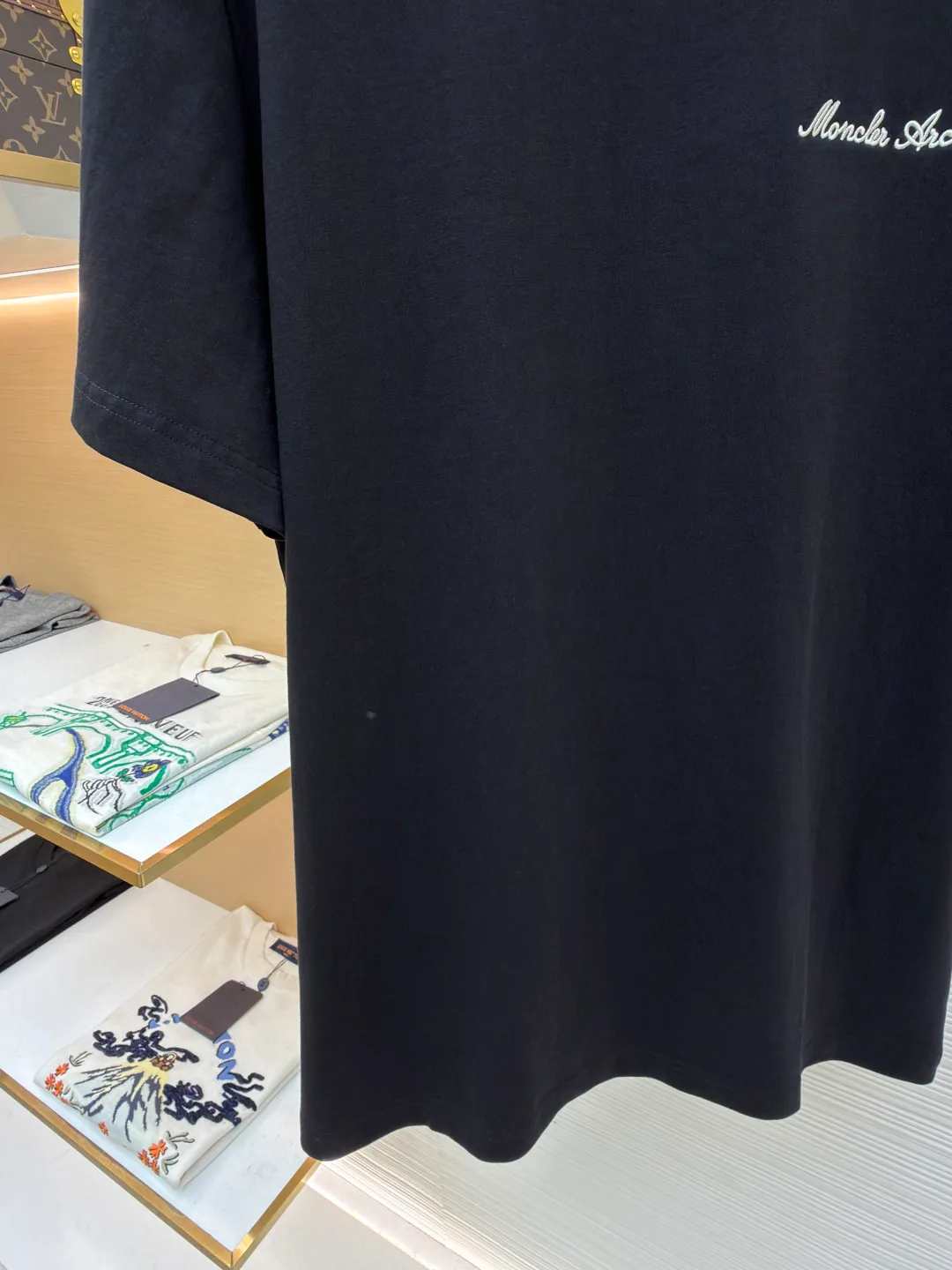 Футболки Мужские Moncler 5405604