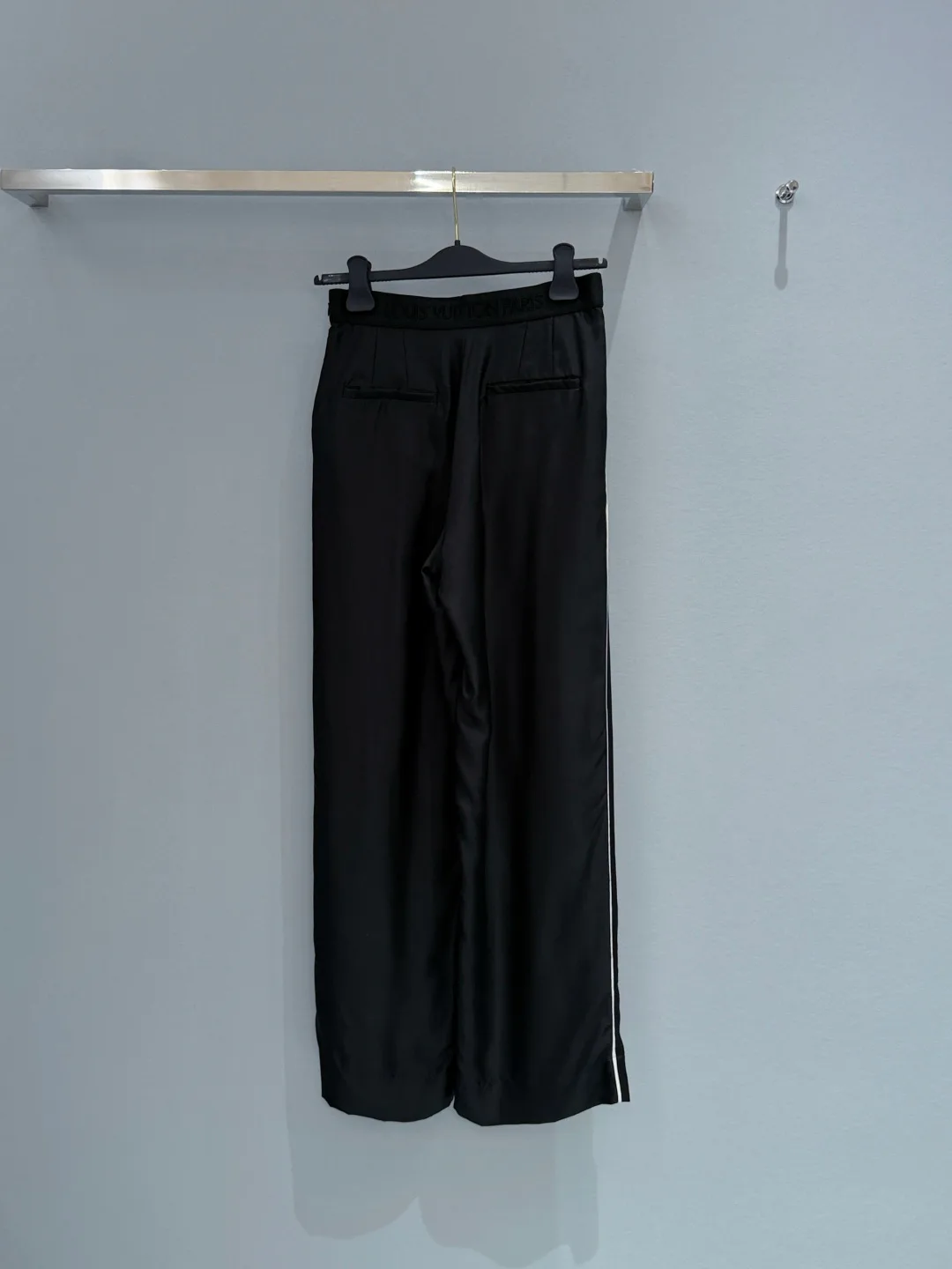 Брюки Женские Louis Vuitton 11251993