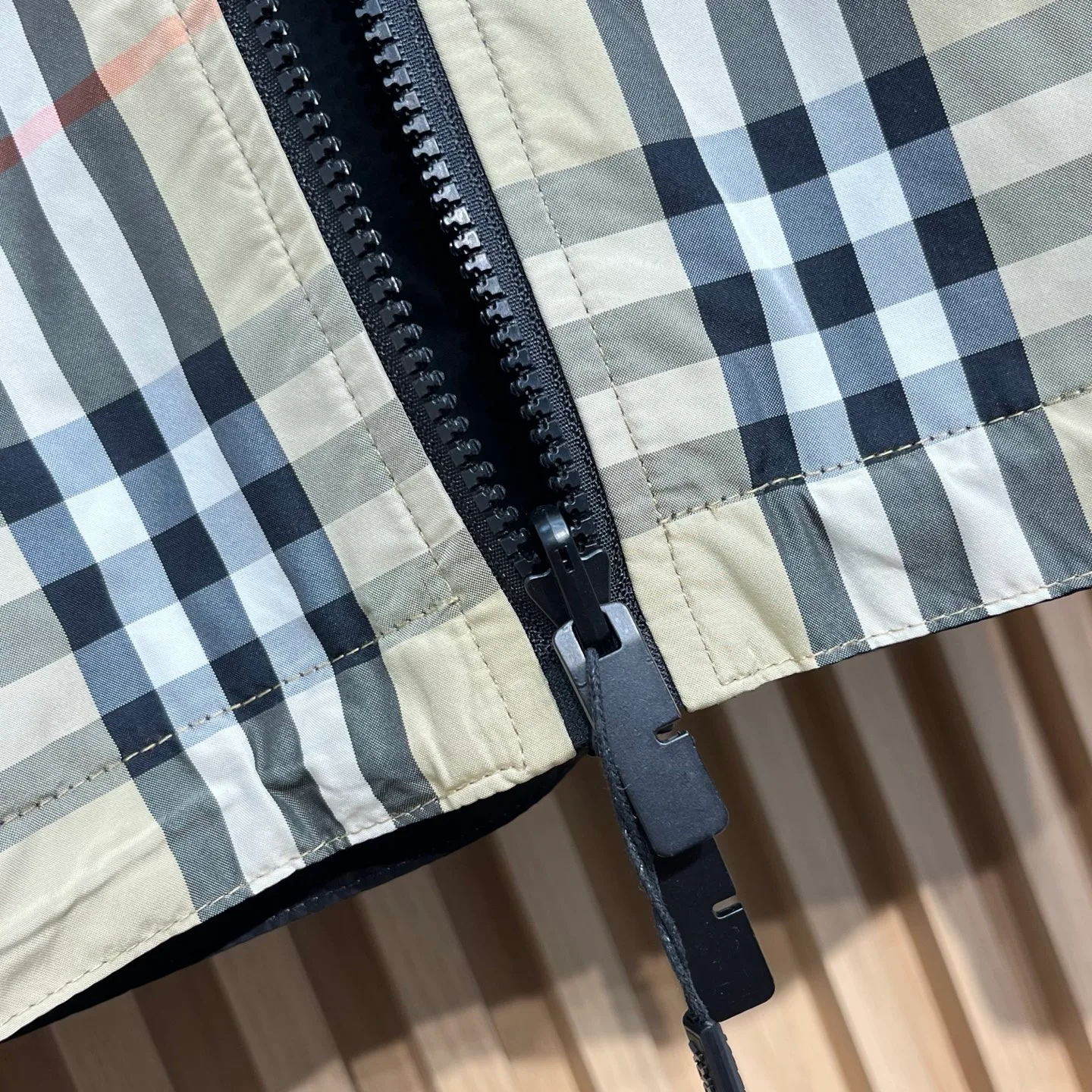 Куртки И Пуховики Женские Burberry 433344