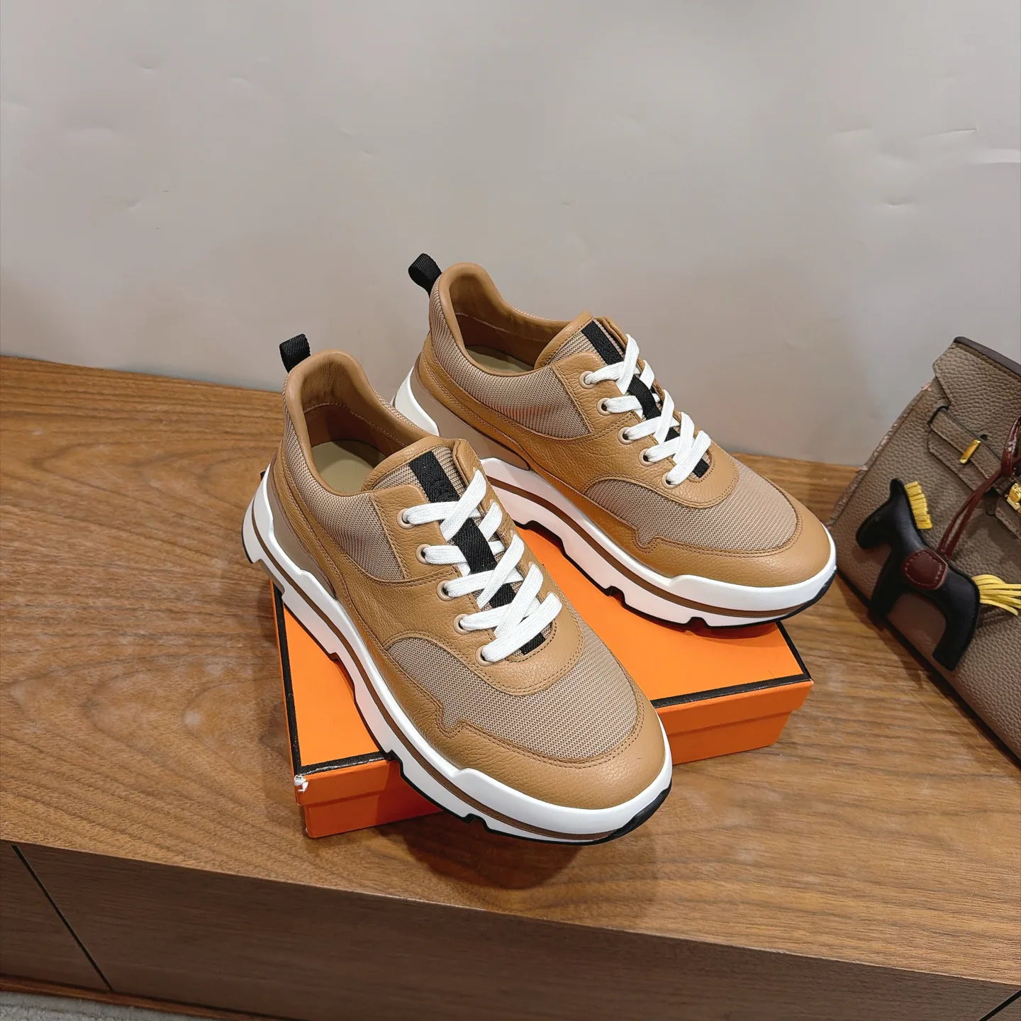 Кроссовки Мужские Hermes 19055233