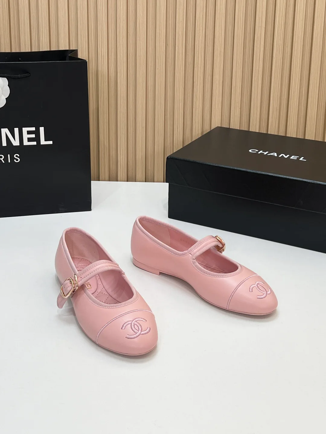 Туфли Женские Chanel 19271191
