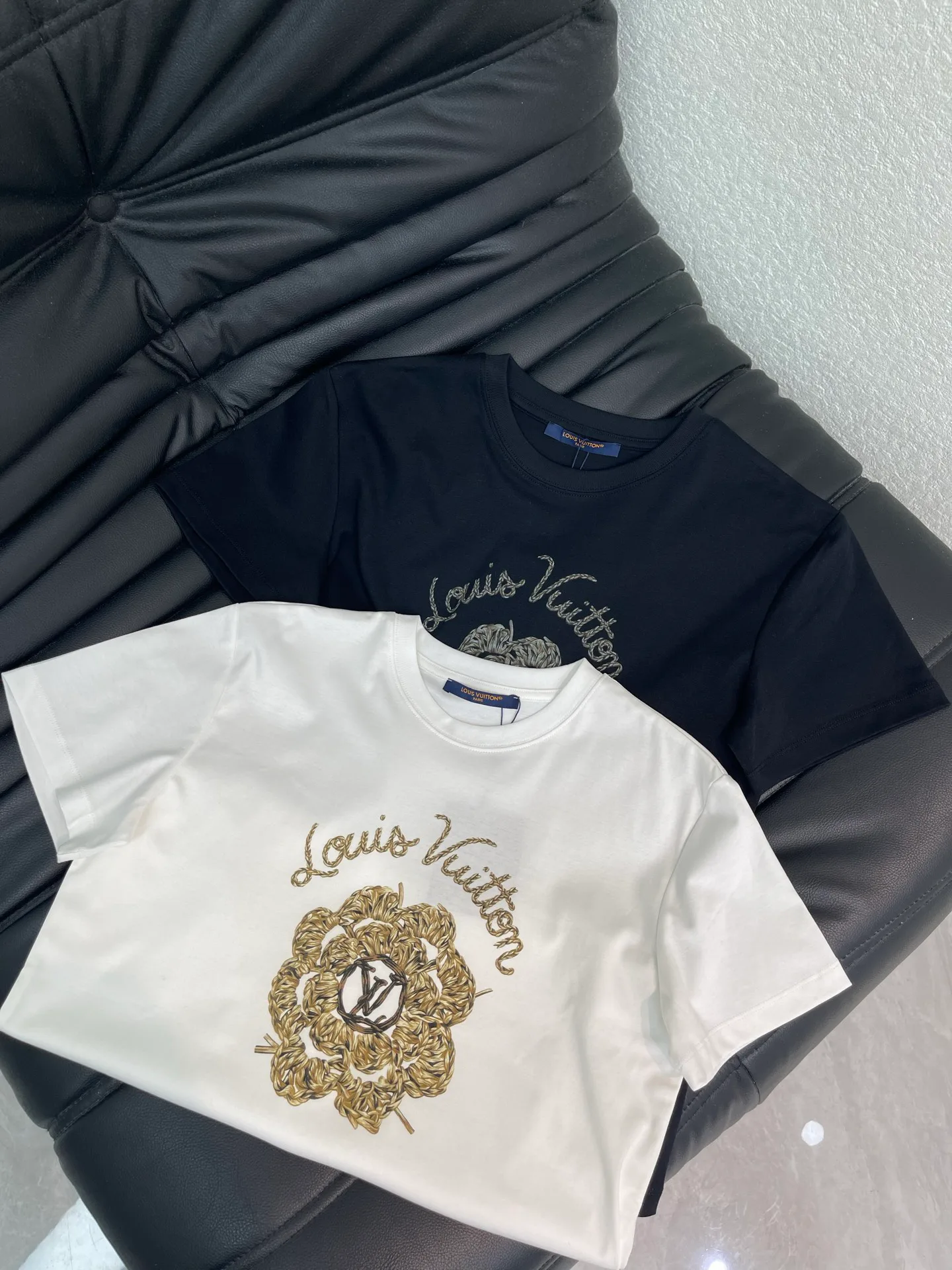 Футболки Женские Louis Vuitton 17676752