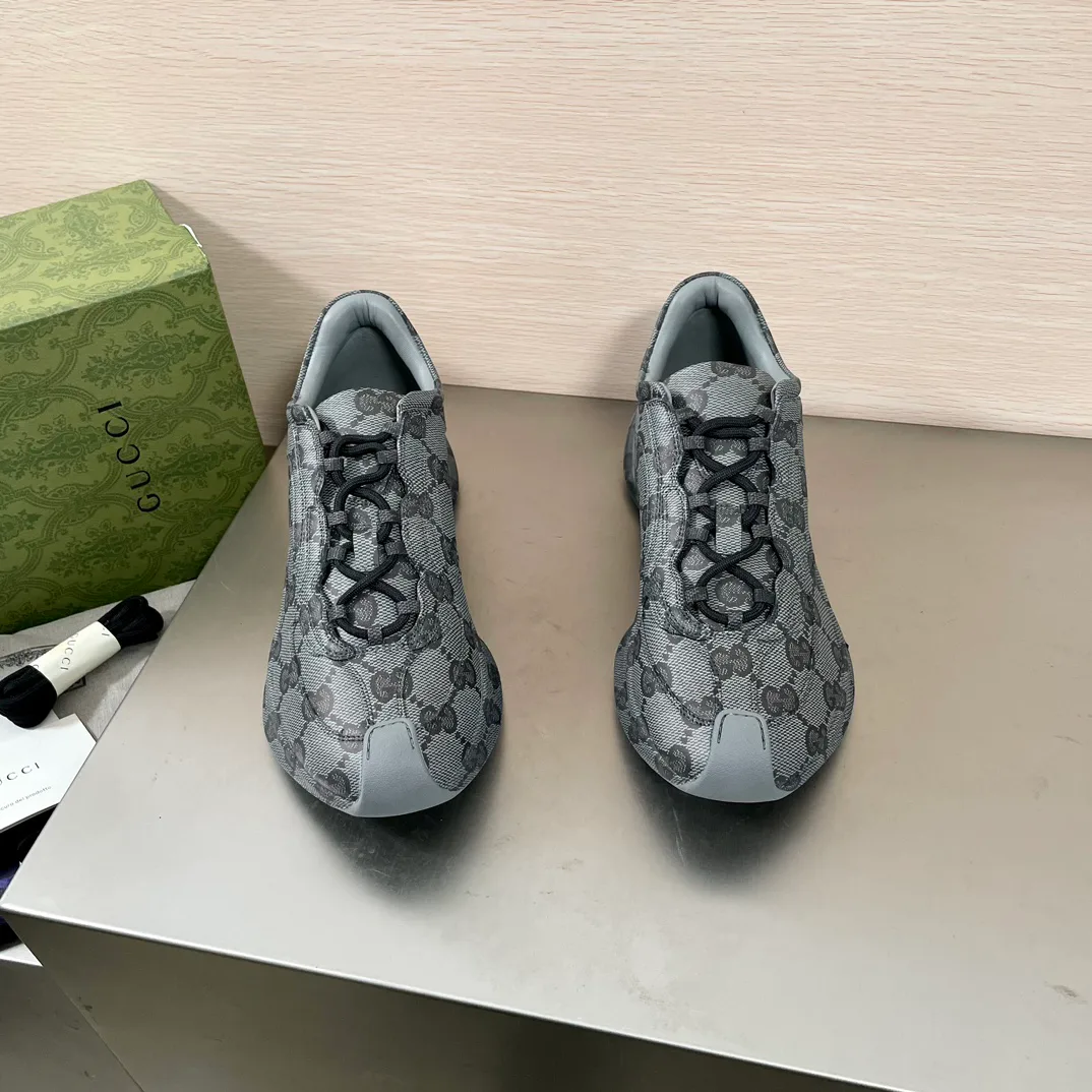 Кроссовки Женские Gucci 573255