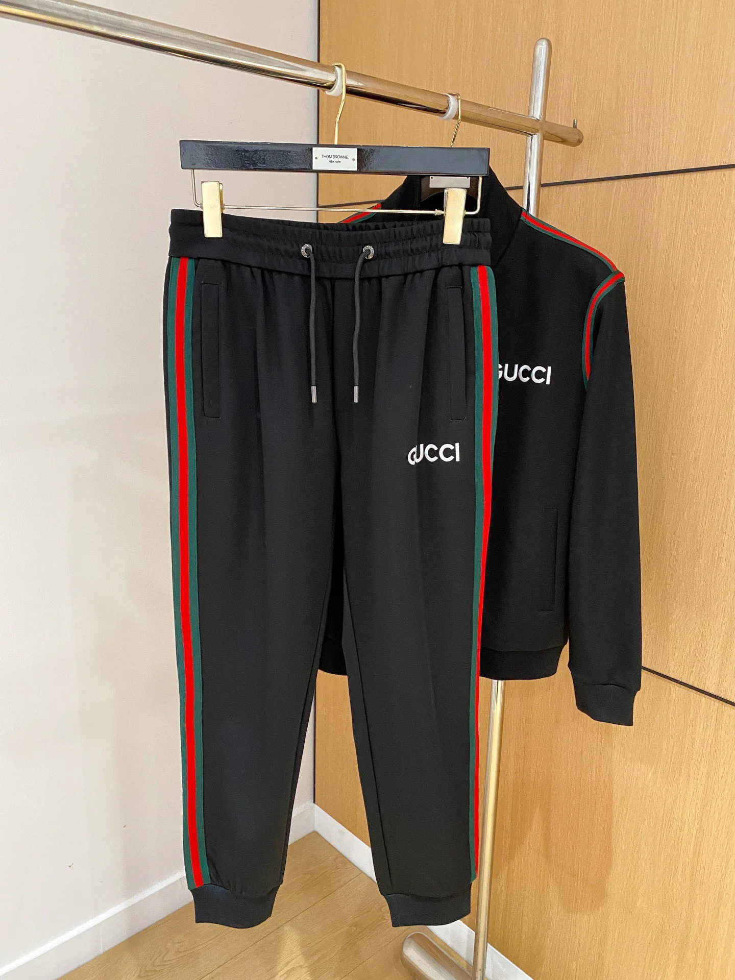 Костюмы Мужские Gucci 806768