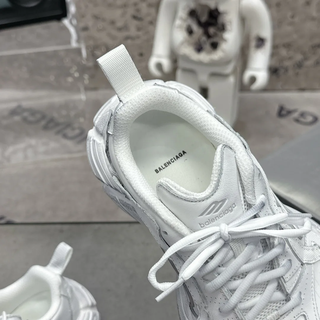 Кроссовки Женские Balenciaga 17216