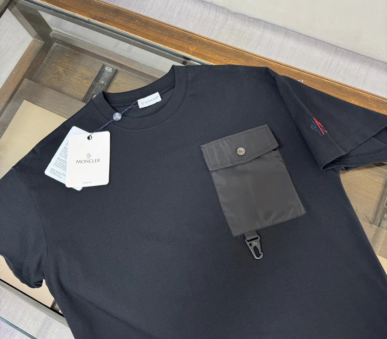 Футболки Женские Moncler 11668081