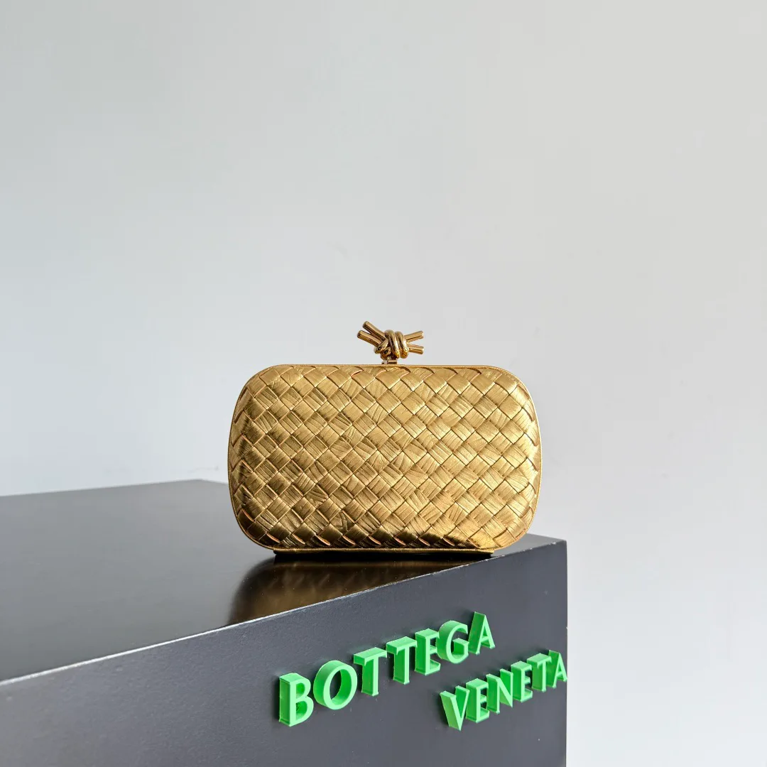 Клатчи Женские Bottega Veneta 471455