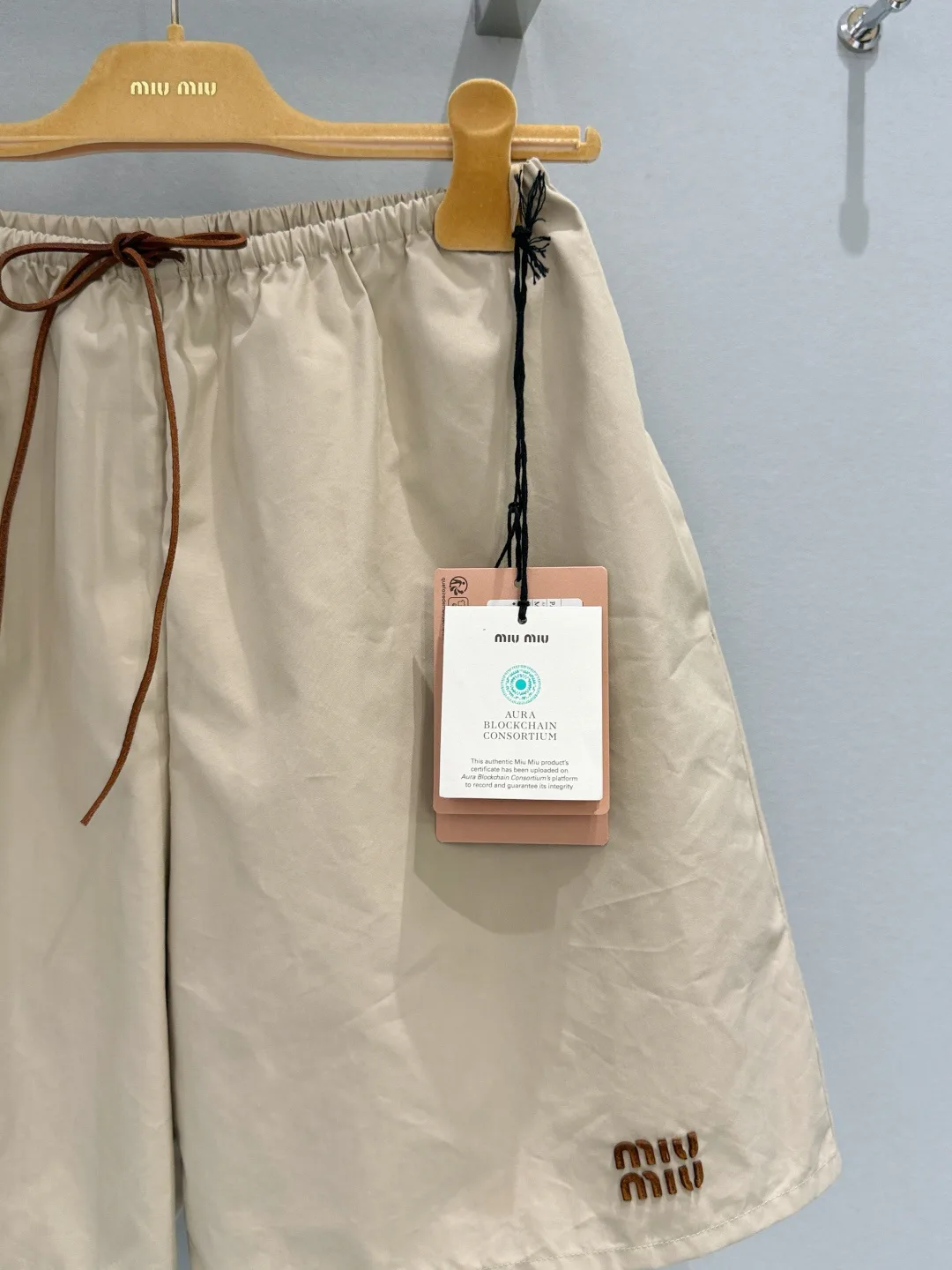 Шорты Женские Miu Miu 12668799