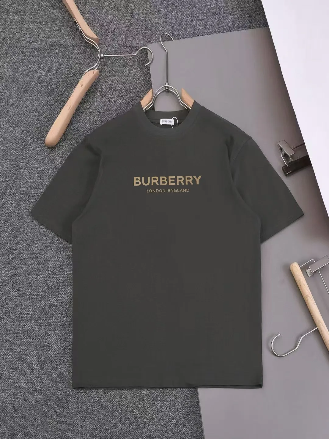 Футболки Женские Burberry 1820408