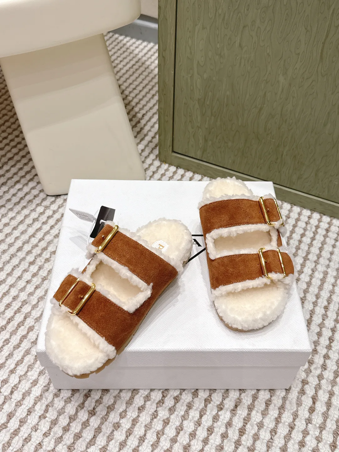 Тапочки Женские Prada 803771