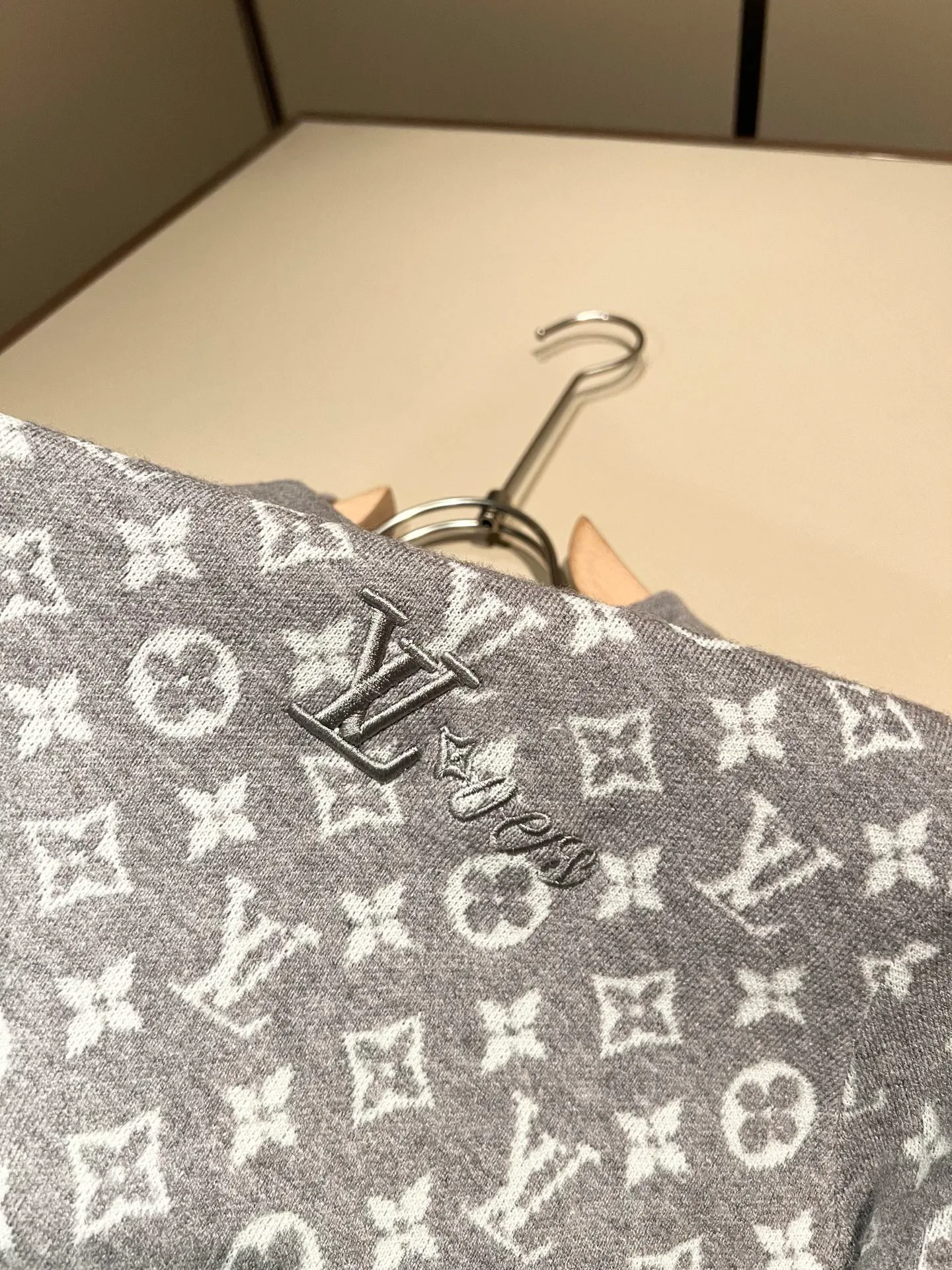 Джемперы И Свитеры Мужские Louis Vuitton 18446380