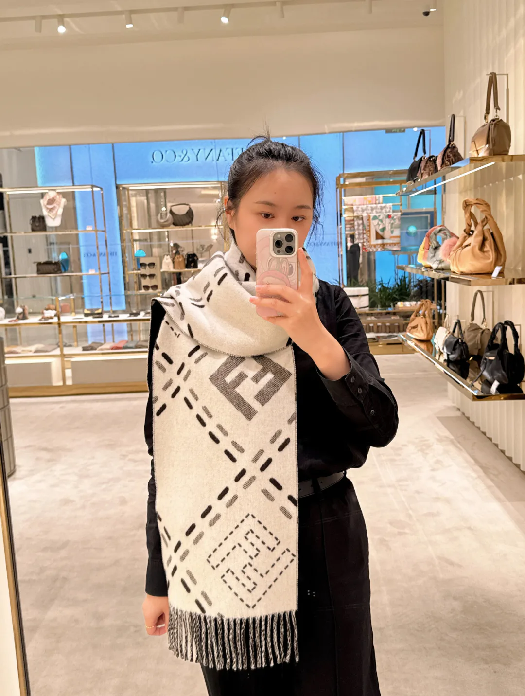 Шарфы Fendi 345932