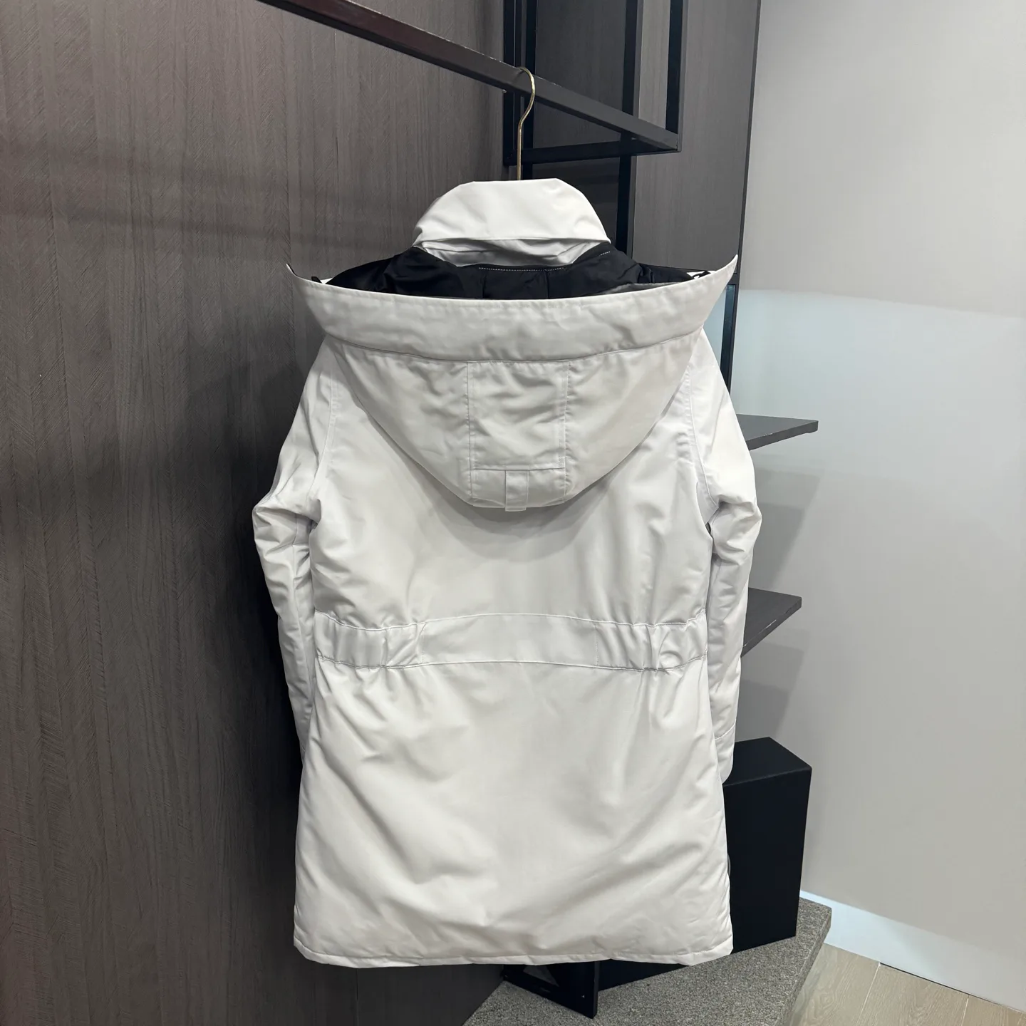 Куртки И Пуховики Женские Canada Goose 18845566
