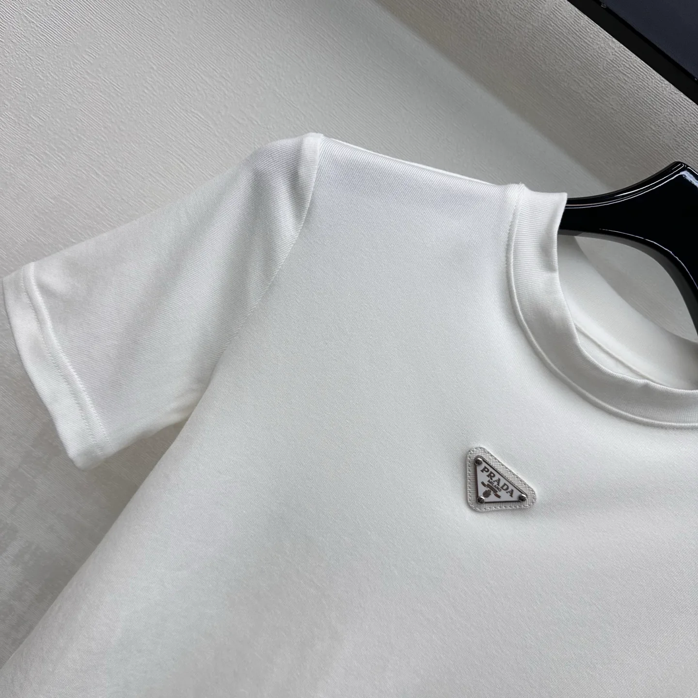 Футболки Женские Prada 11628229