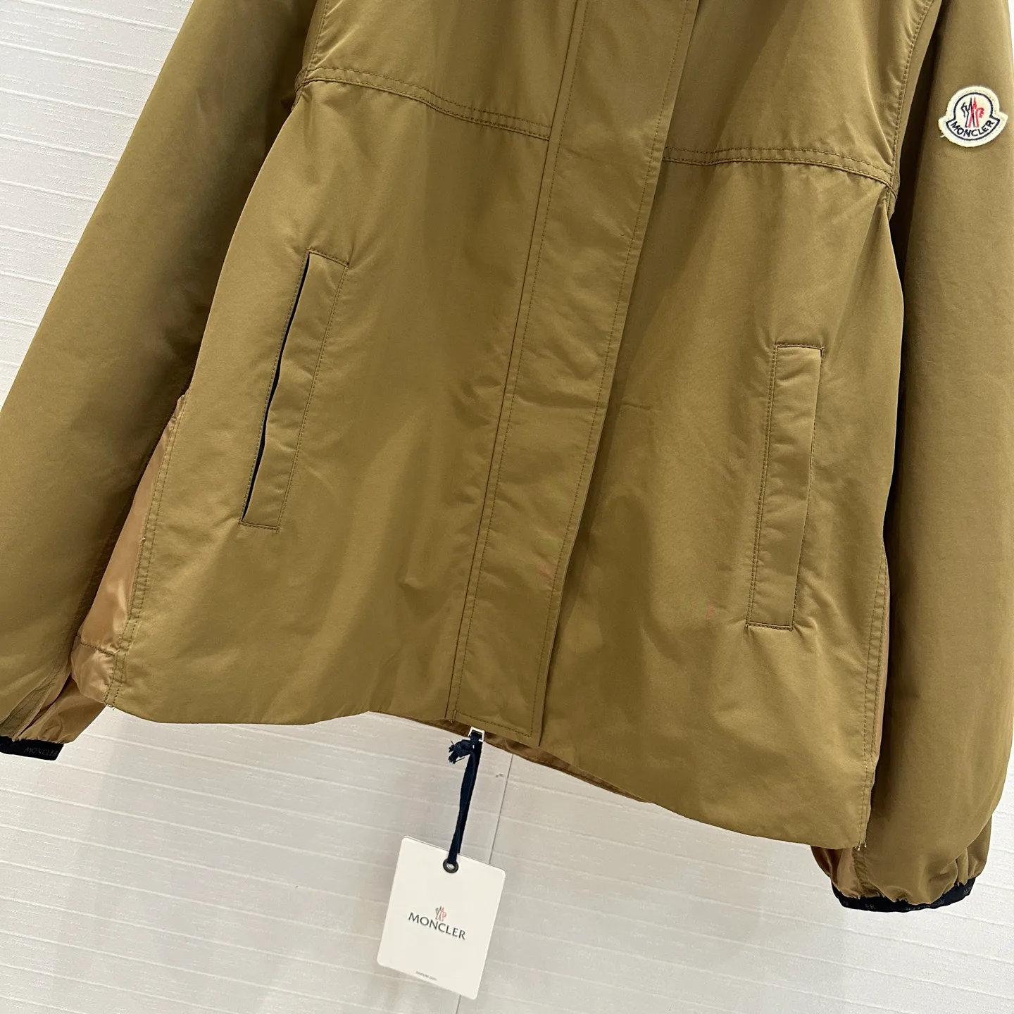 Куртки И Пуховики Женские Moncler 11520211