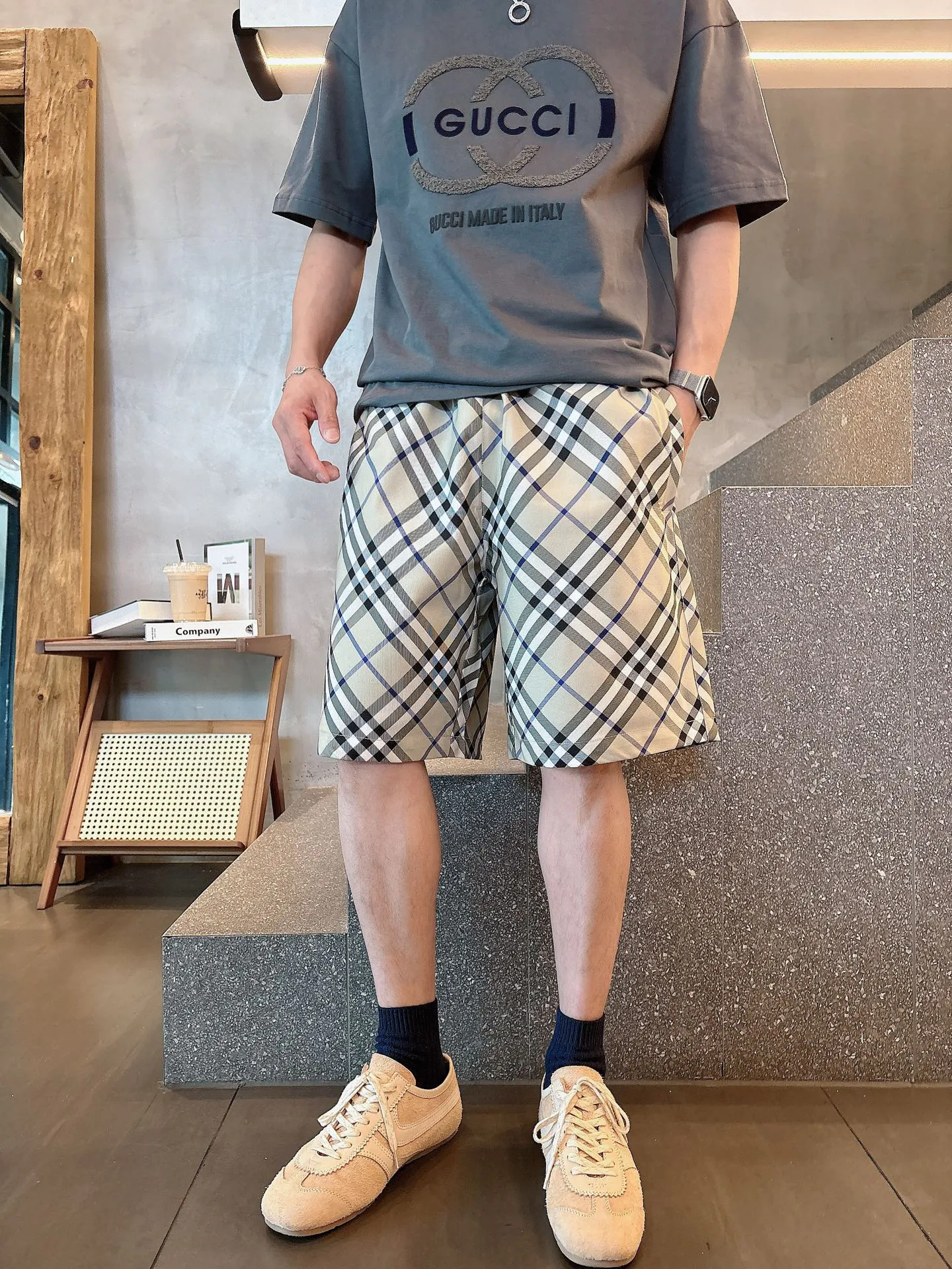 Шорты Мужские Burberry 13479640