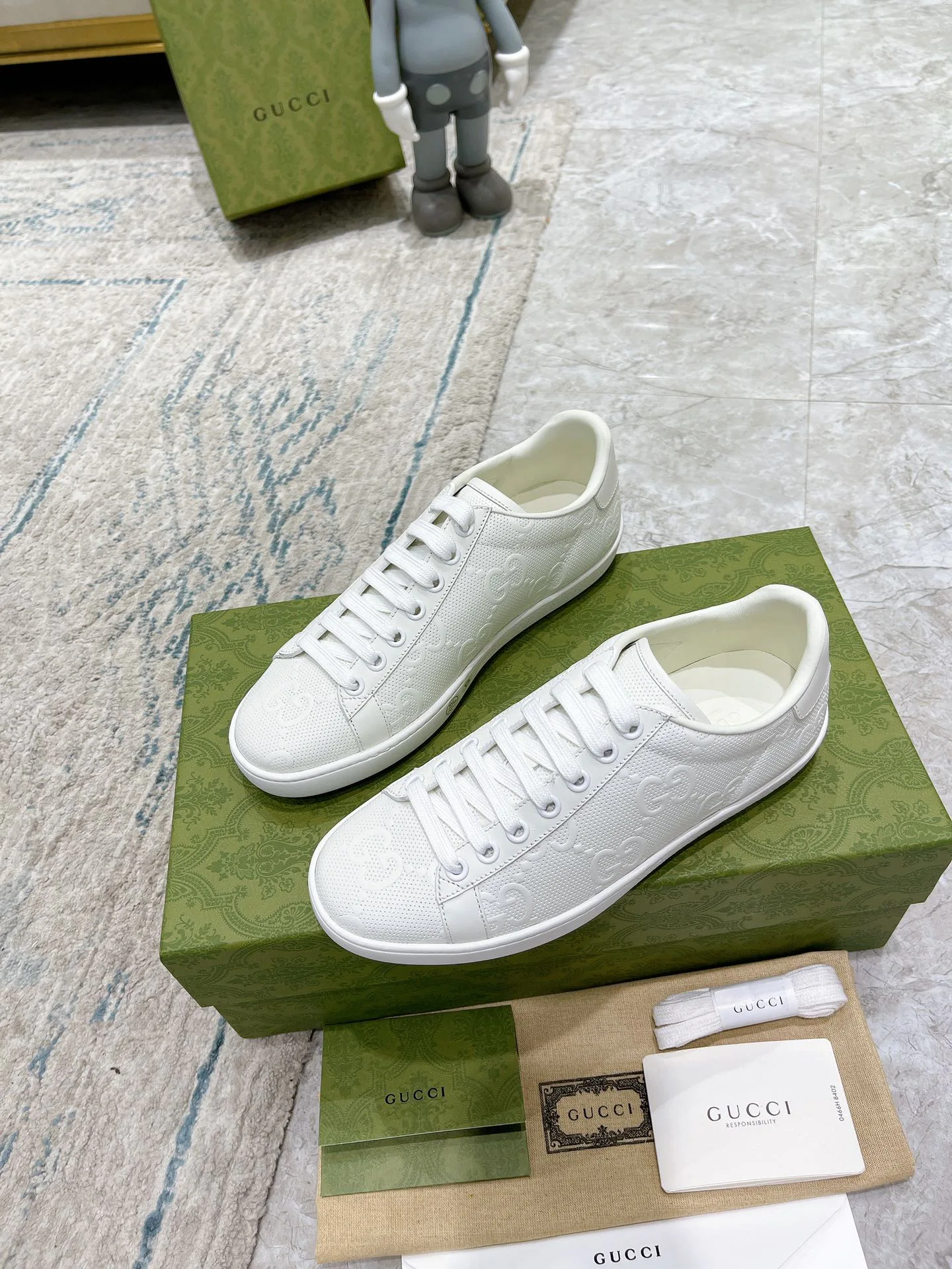 Кроссовки Женские Gucci 17620422