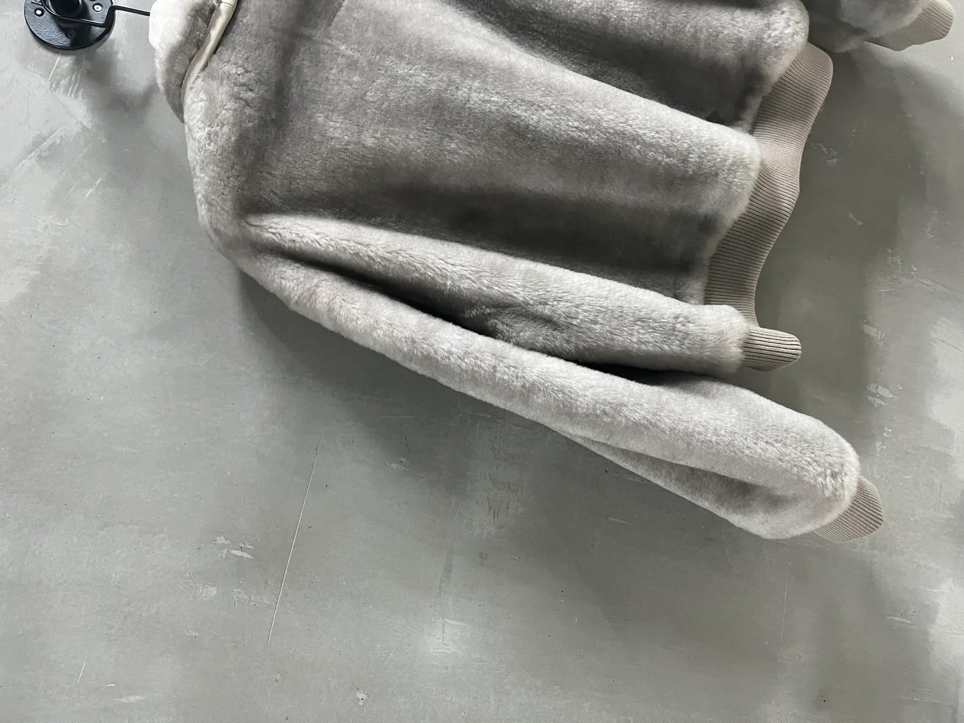 Куртки И Пуховики Женские Miu Miu 409112