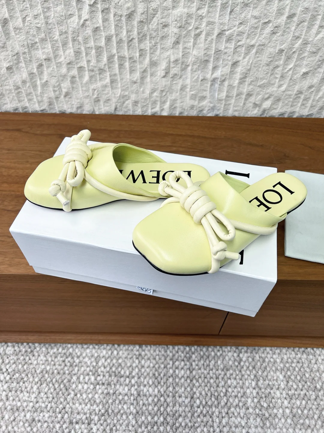 Шлепанцы Женские Loewe 11405128