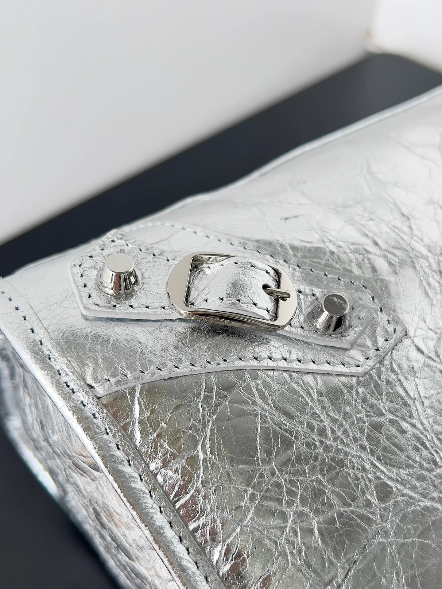 Классические Сумки Женские Balenciaga 11451439