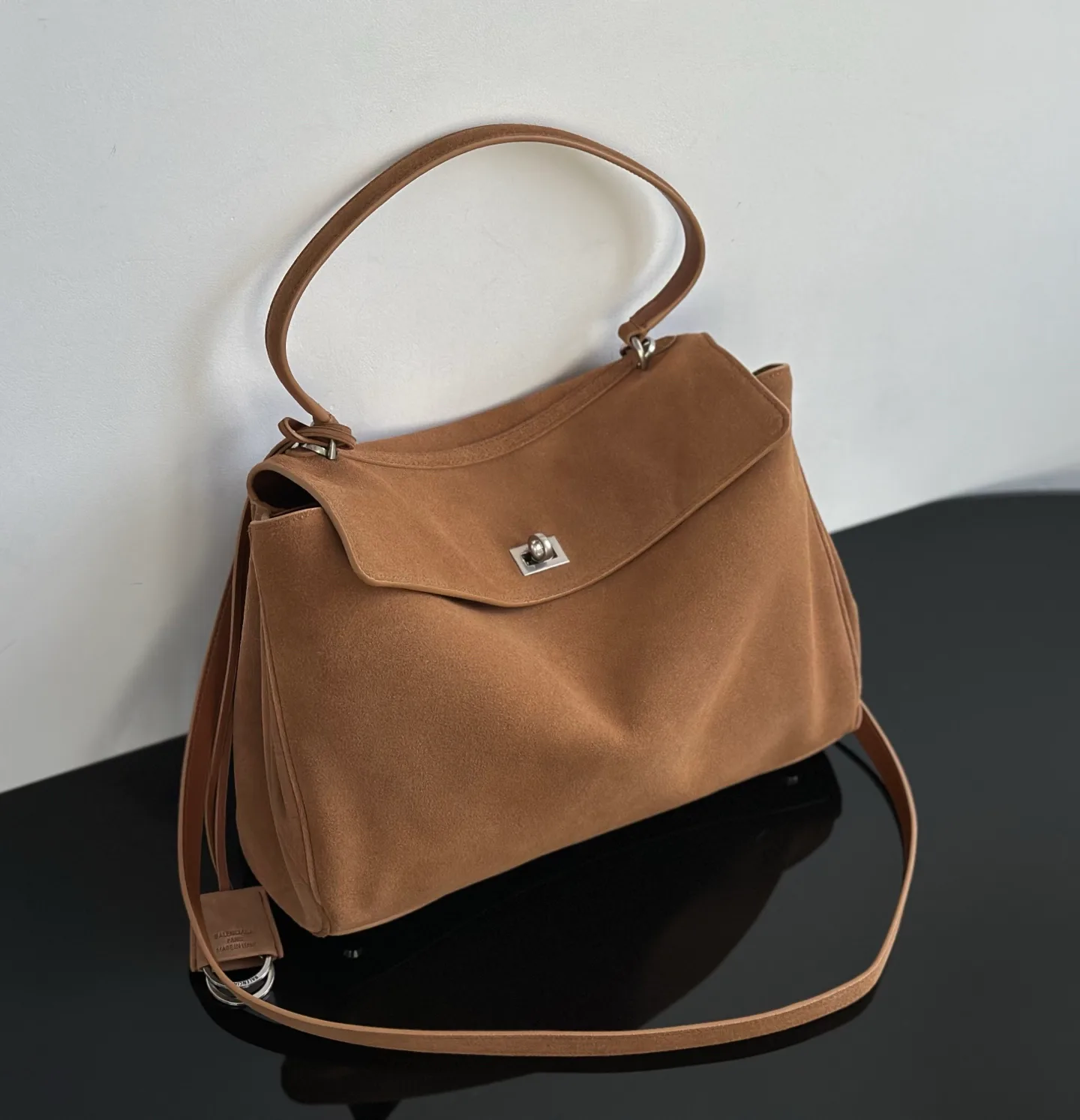 Сумки На Ремне Женские Balenciaga 263584