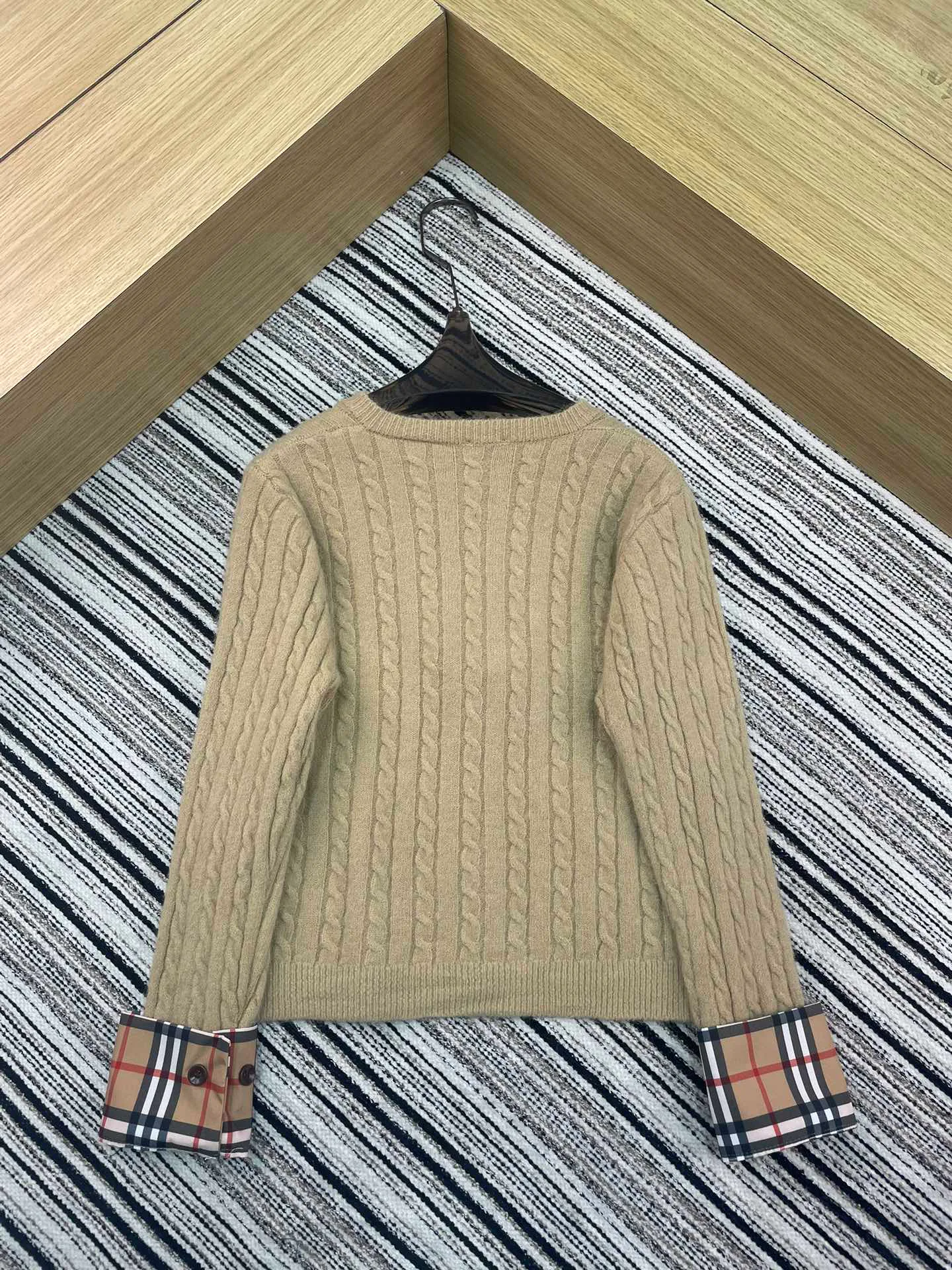 Джемперы И Свитеры Женские Burberry 2627117