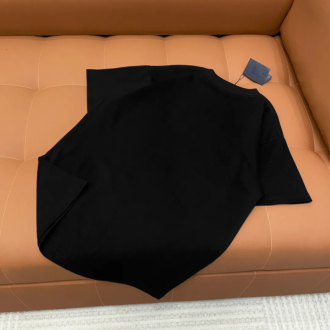 Футболки Женские Prada 12538567