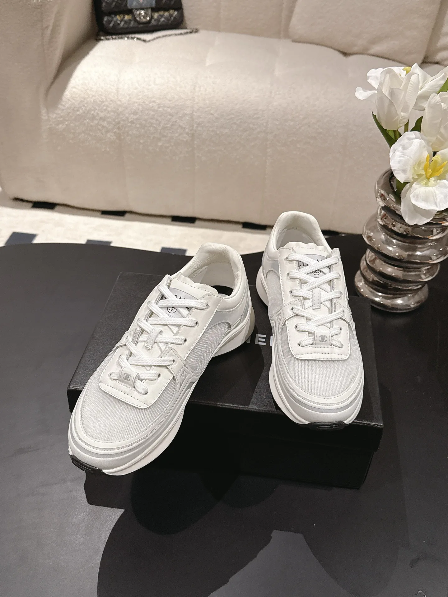 Кроссовки Женские Chanel 1304949