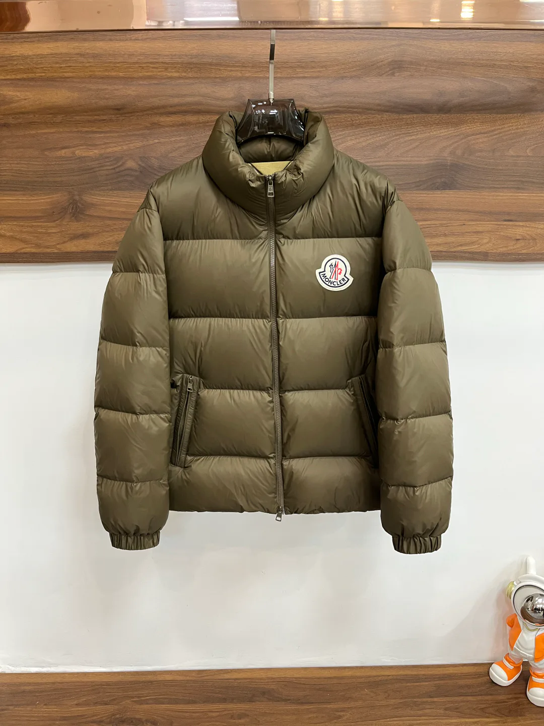 Куртки И Пуховики Мужские Moncler 560398