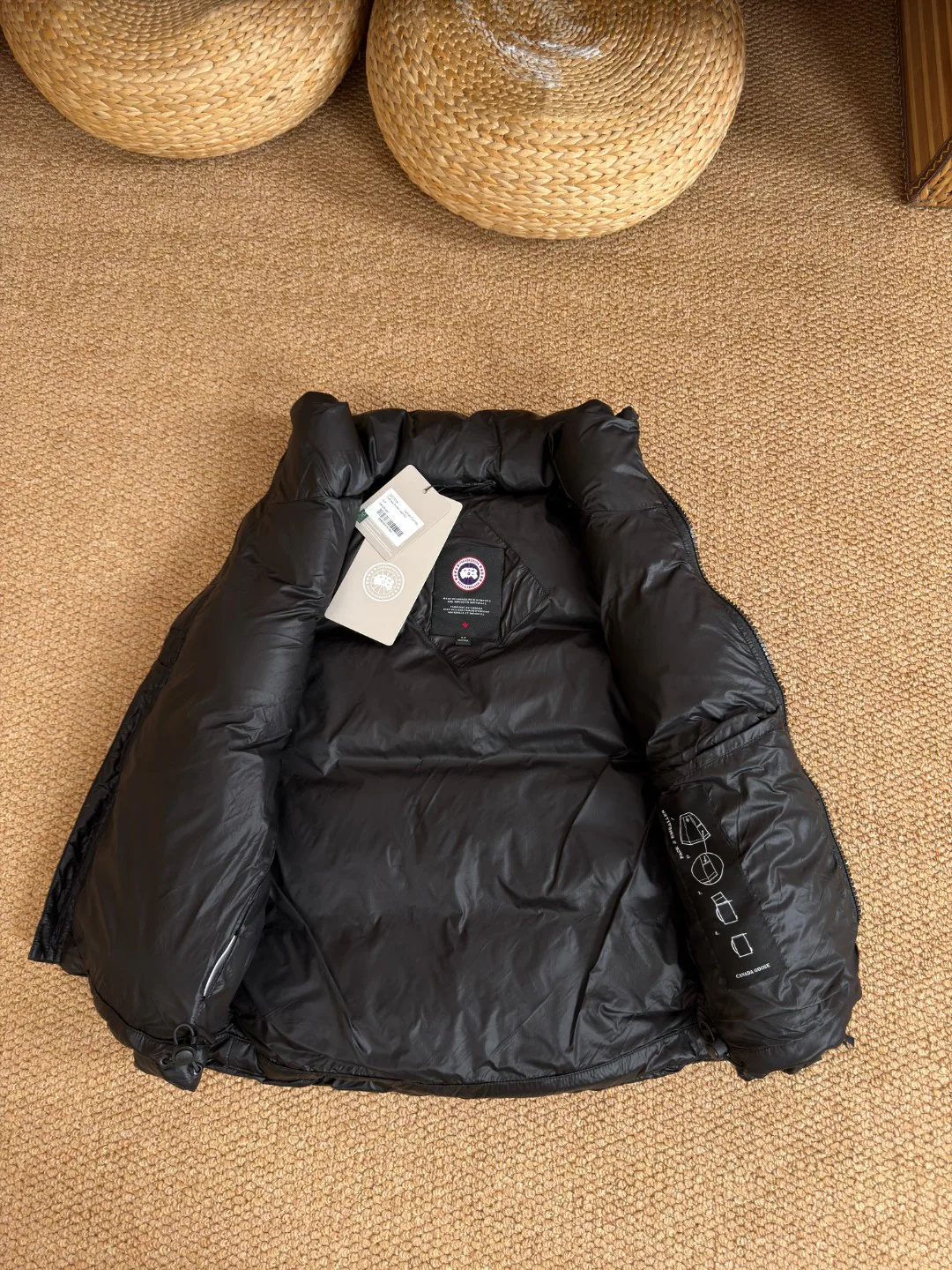 Жилеты Женские Canada Goose 18336873