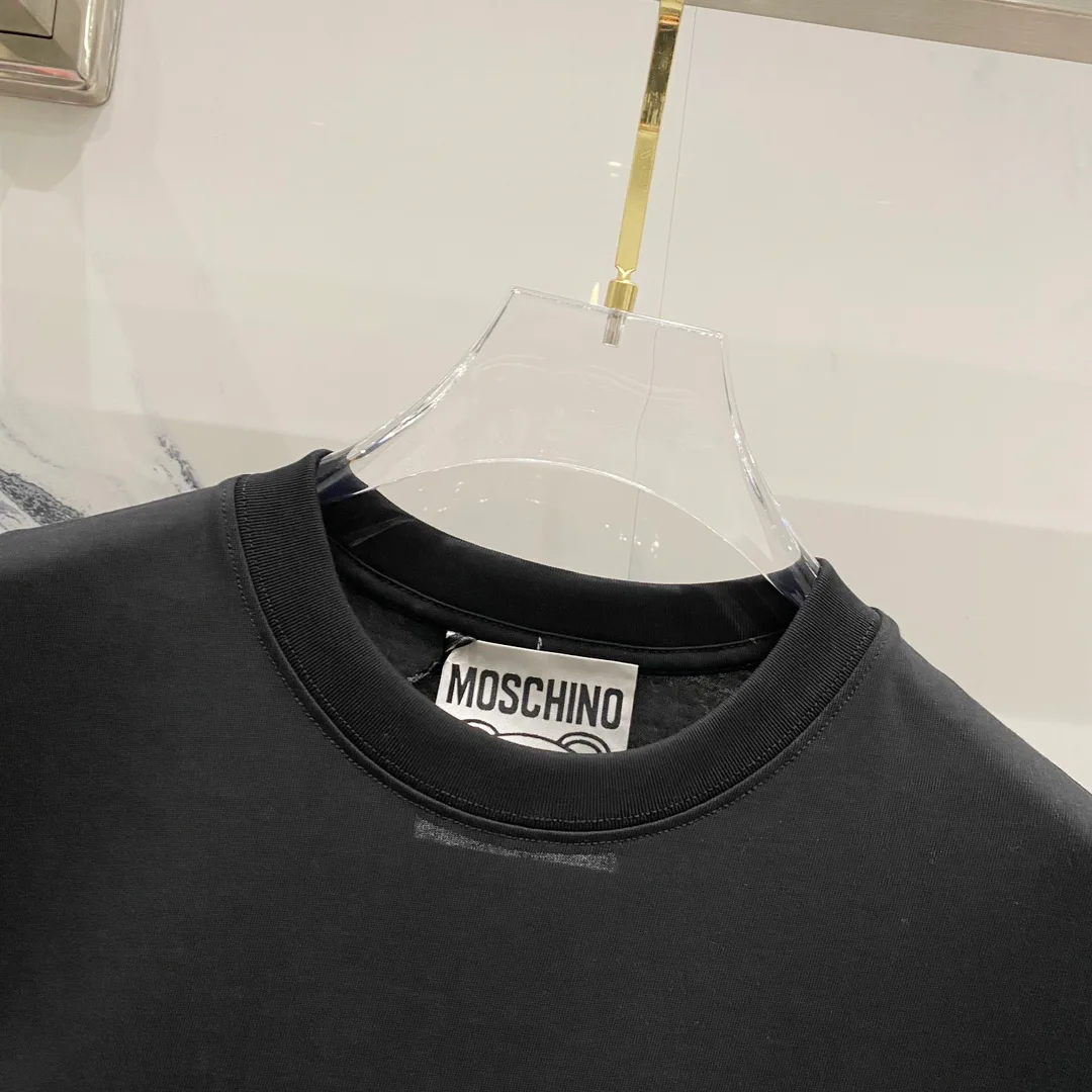 Футболки Женские Moschino 14404