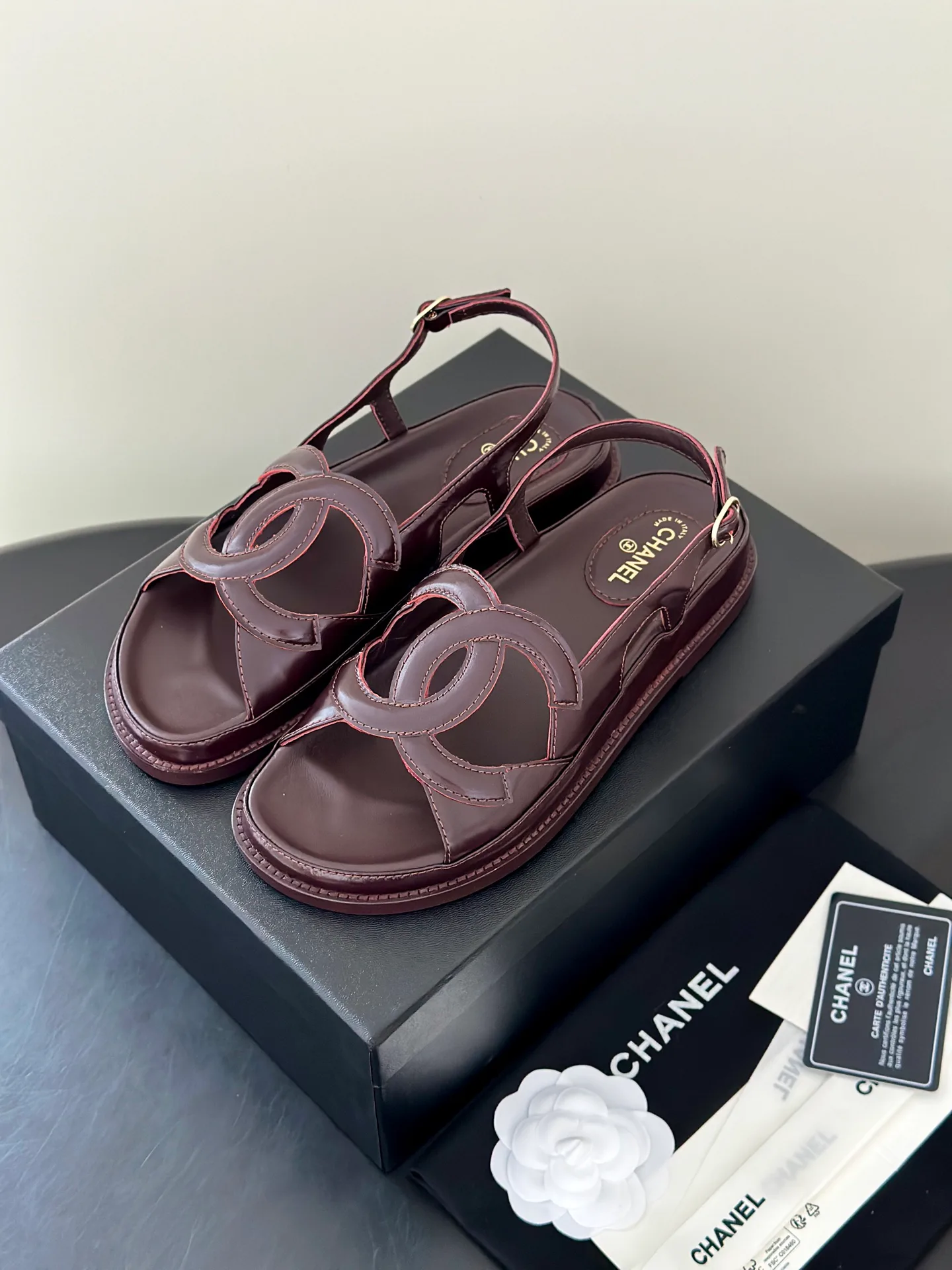 Босоножки Женские Chanel 18143029