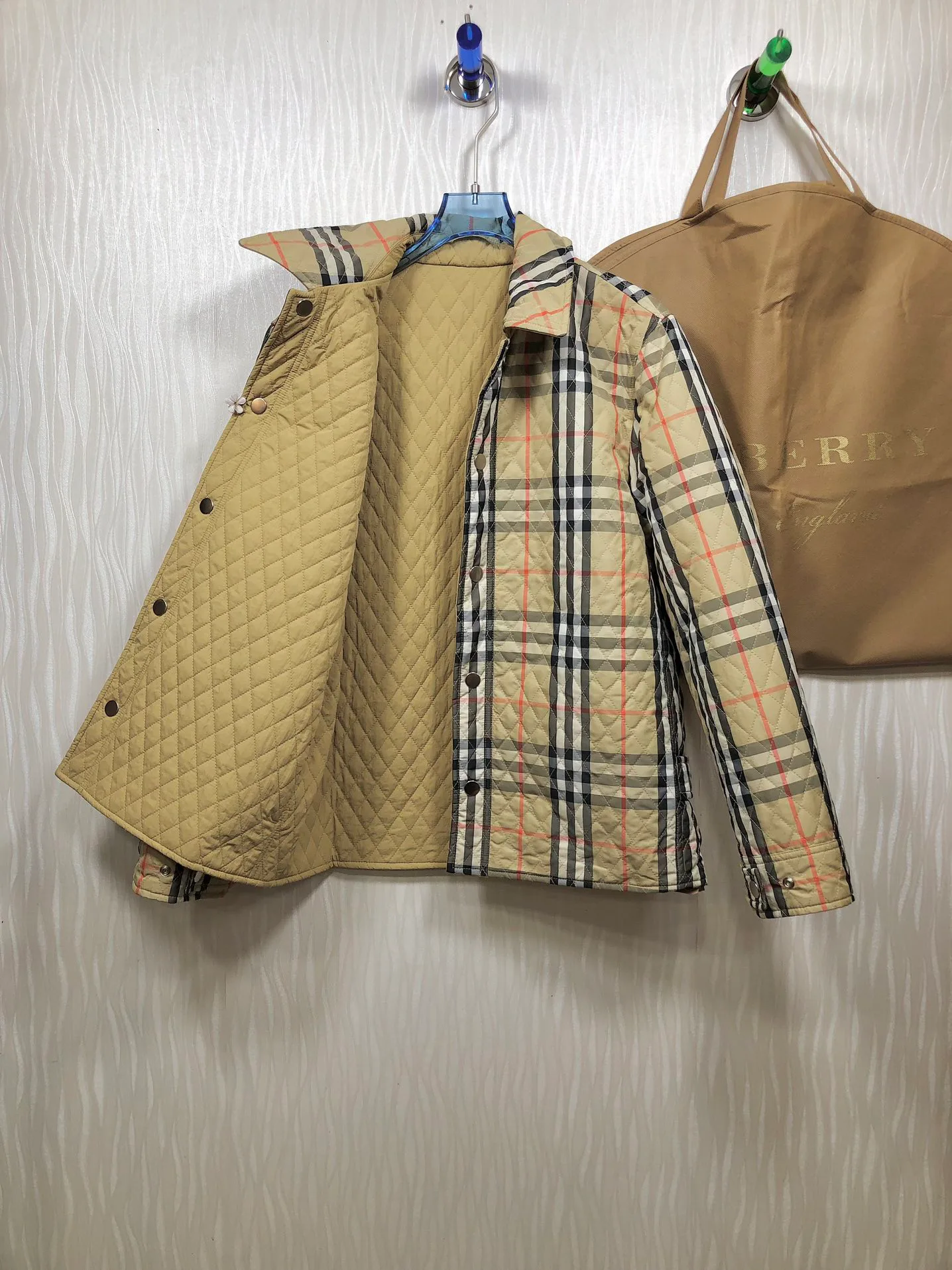 Куртки И Пуховики Женские Burberry 17964717