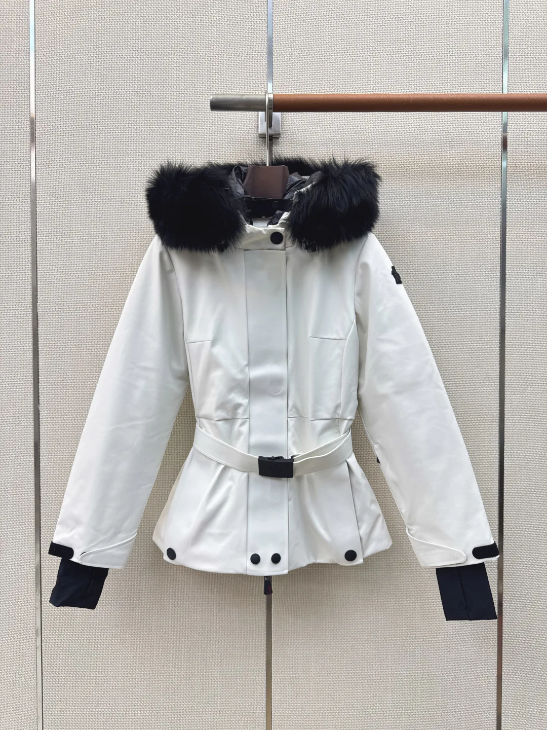 Куртки И Пуховики Женские Moncler 18710116